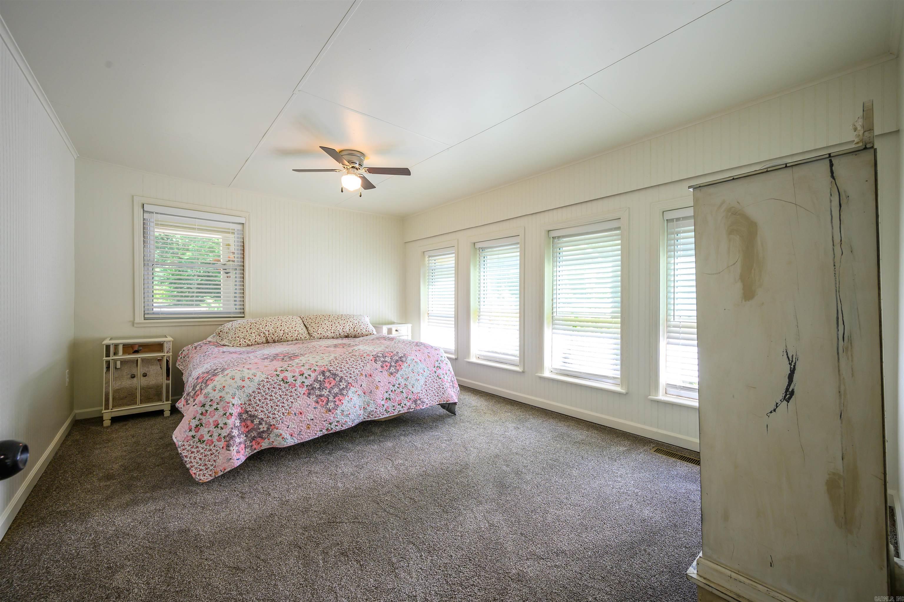 50 Hawkins  Cord, AR