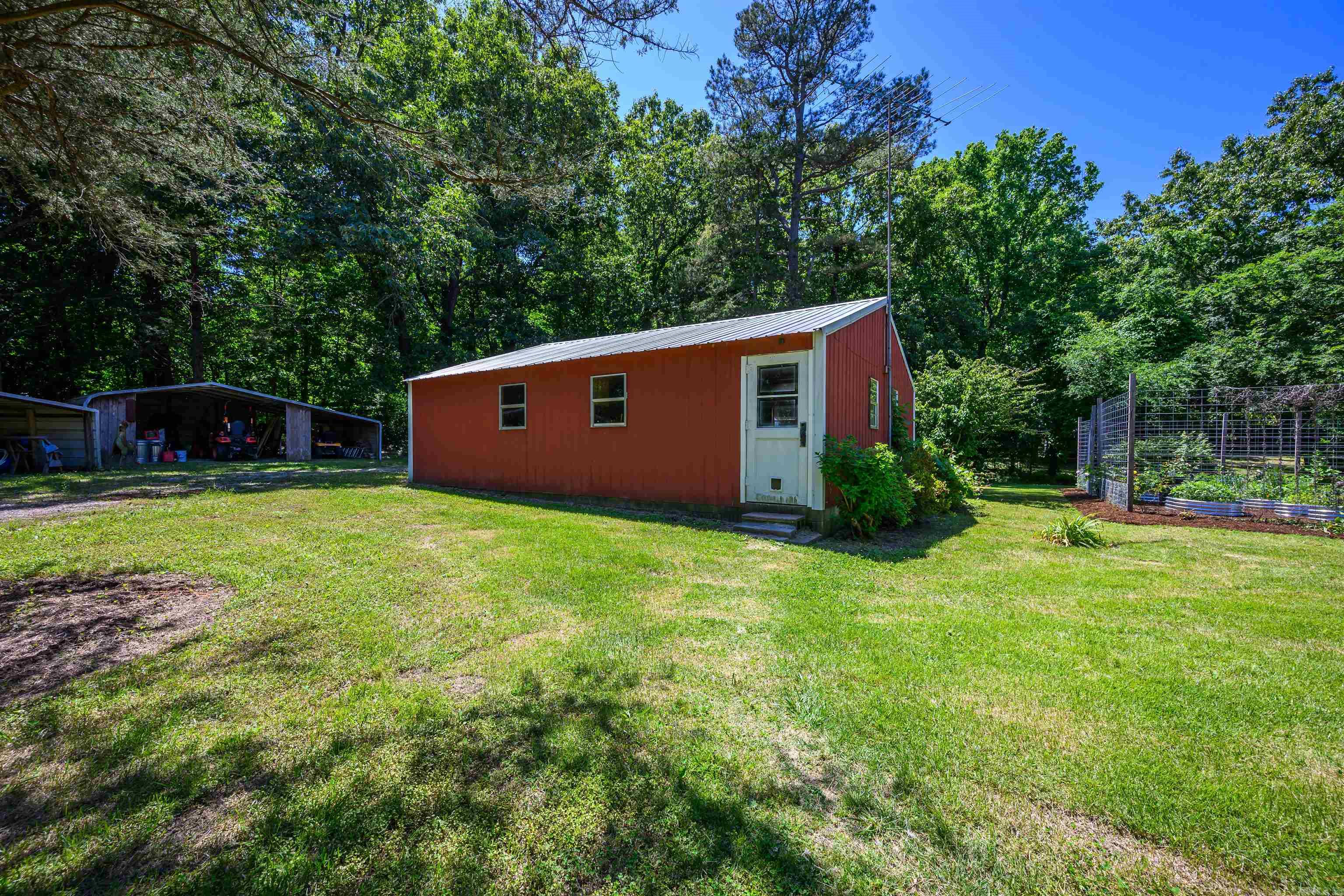 50 Hawkins  Cord, AR