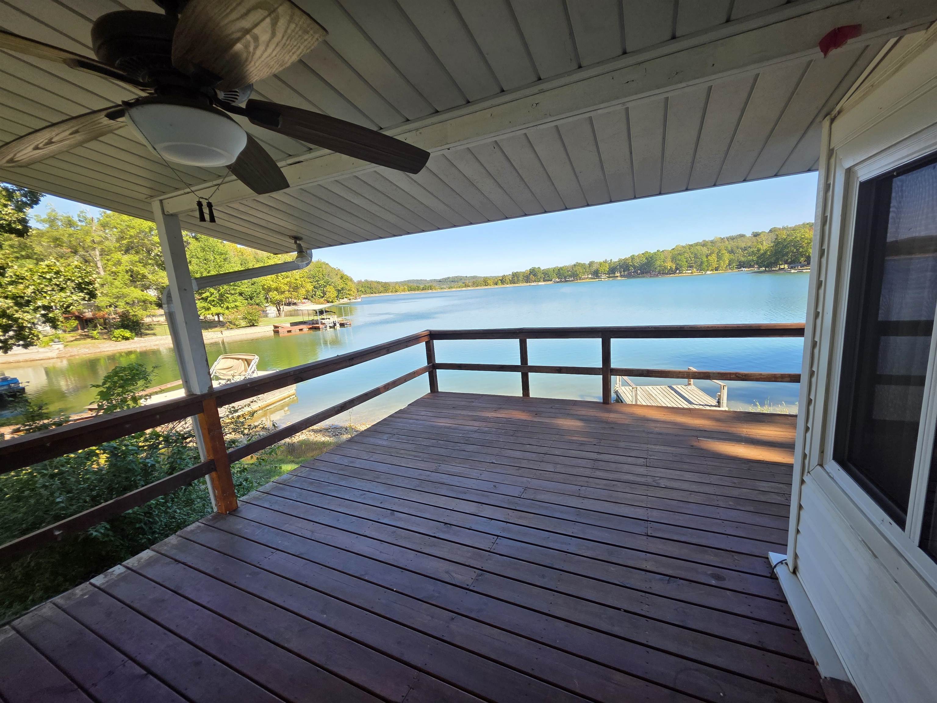 14 W Lake Estates Circle Cherokee Village, AR 72529