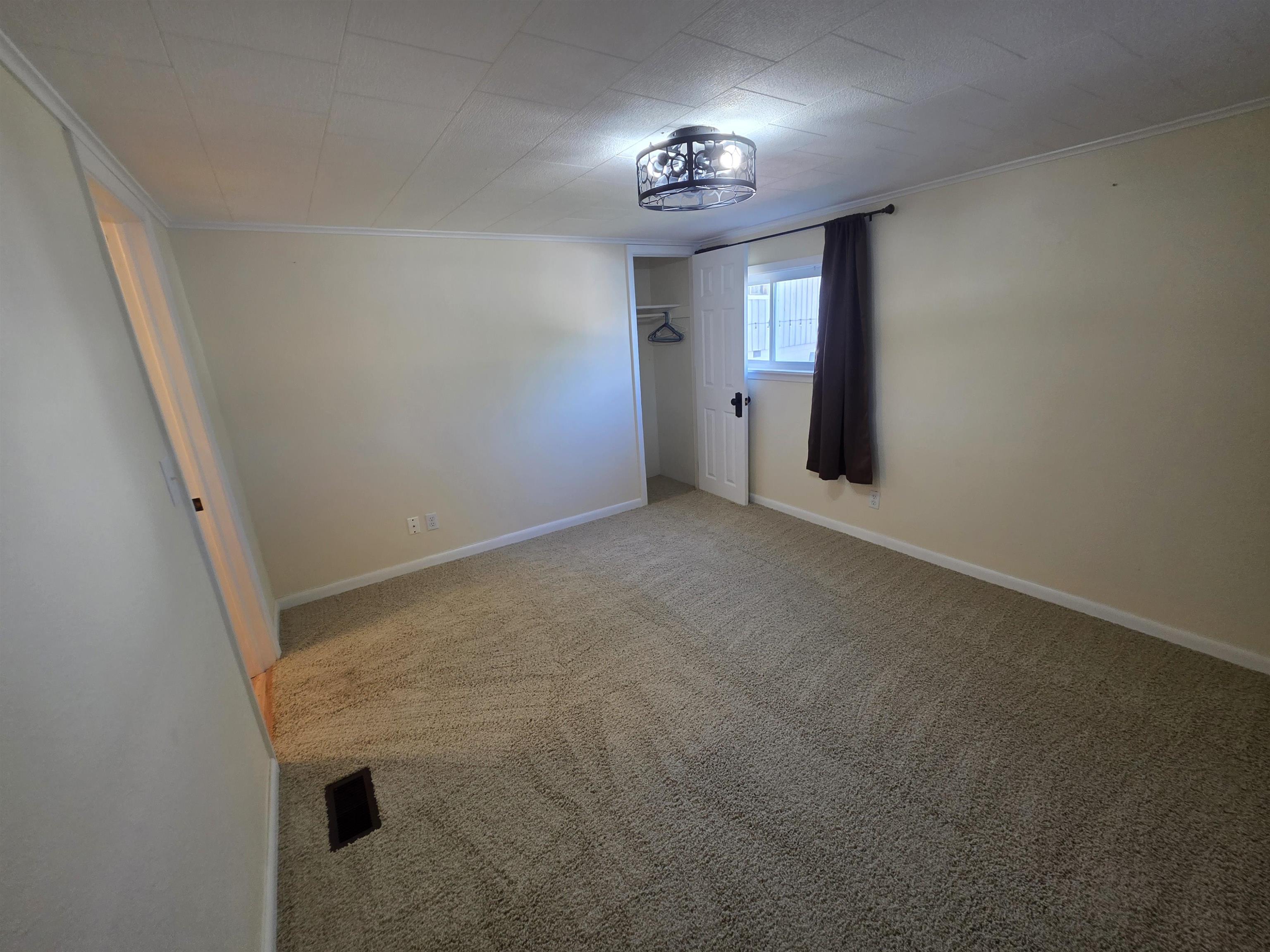 14 W Lake Estates Circle Cherokee Village, AR 72529