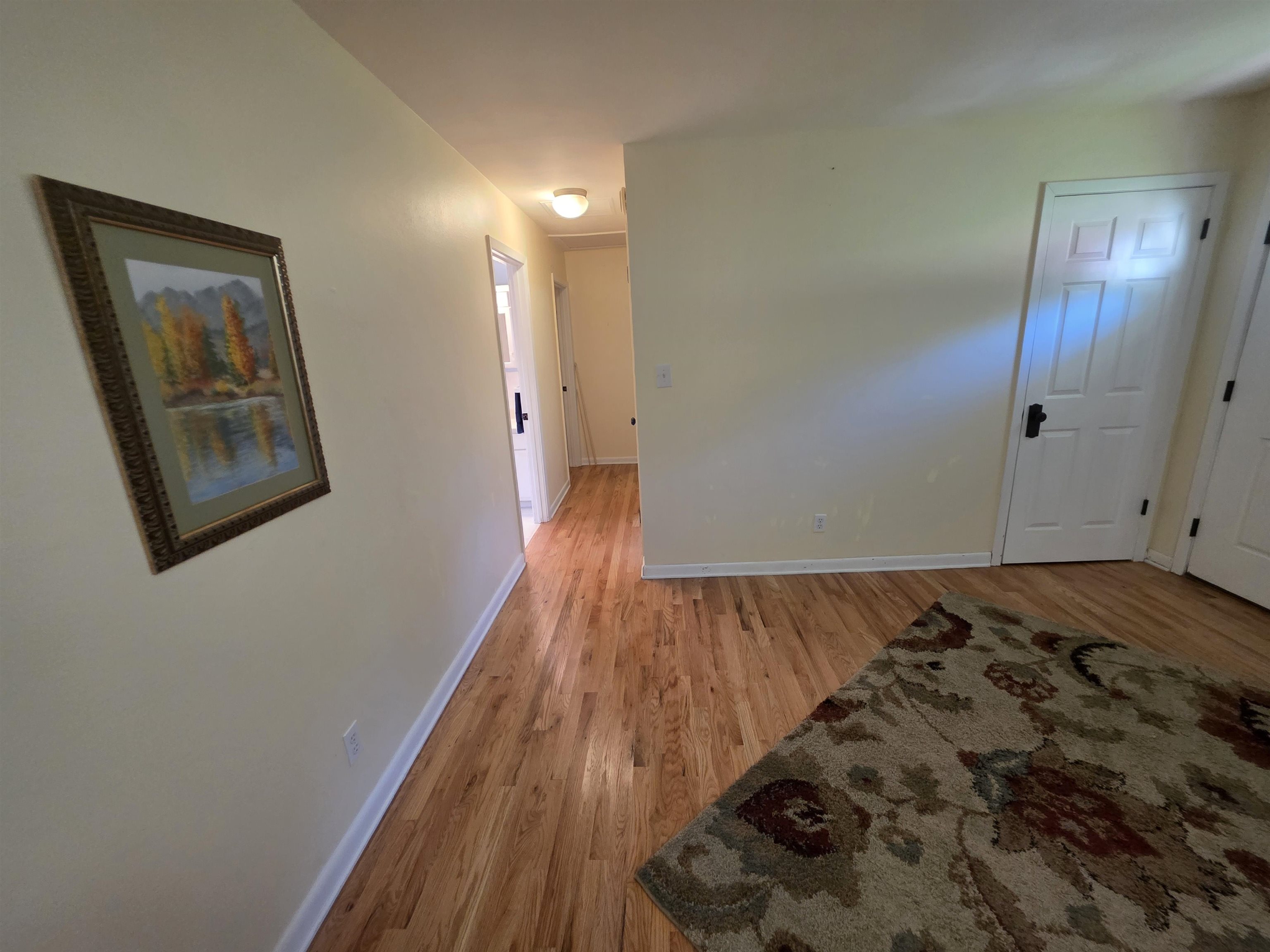 14 W Lake Estates Circle Cherokee Village, AR 72529