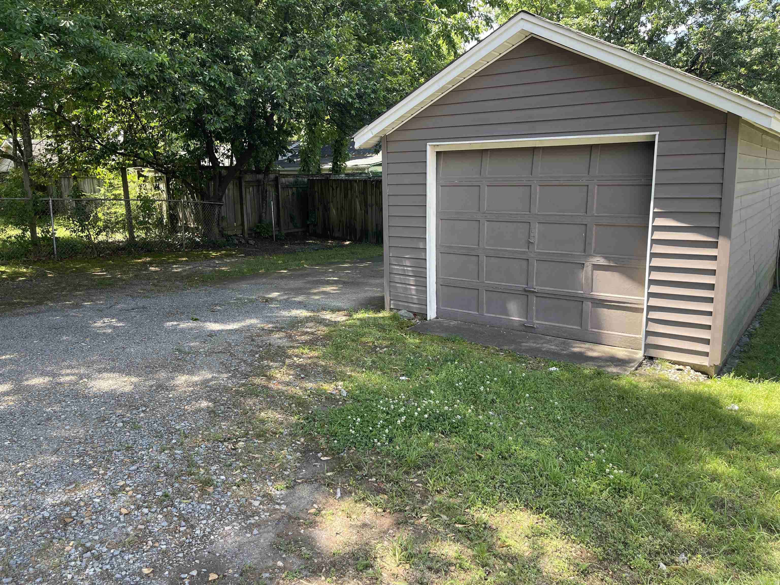 1723 N Fillmore  Little Rock, AR