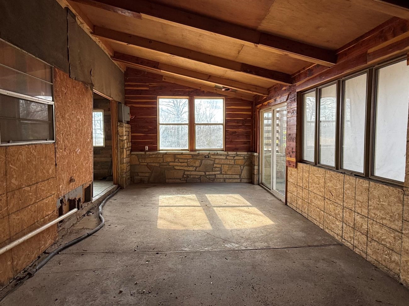 298 Hwy 63  Ravenden, AR