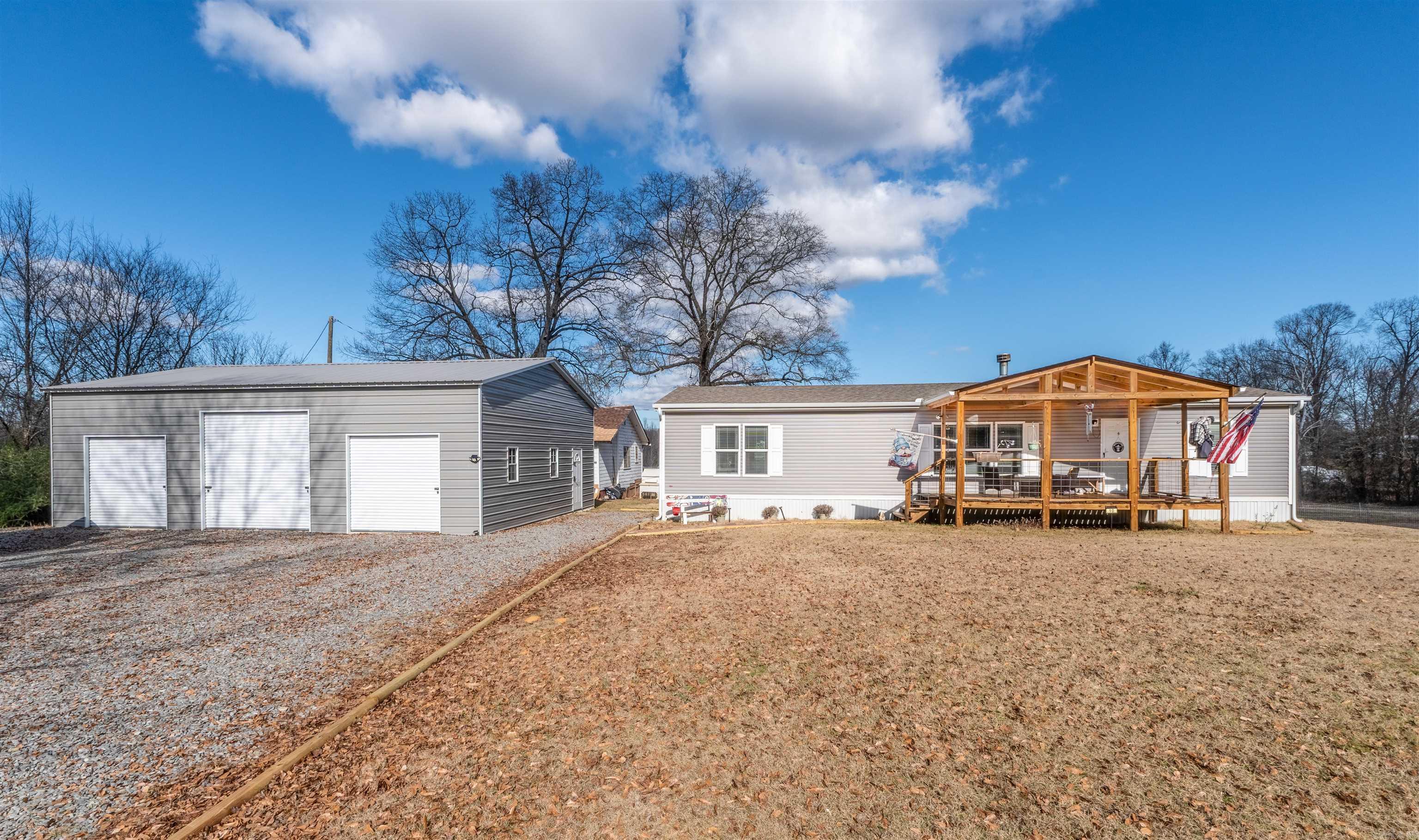 10 W Martin  Greenbrier, AR