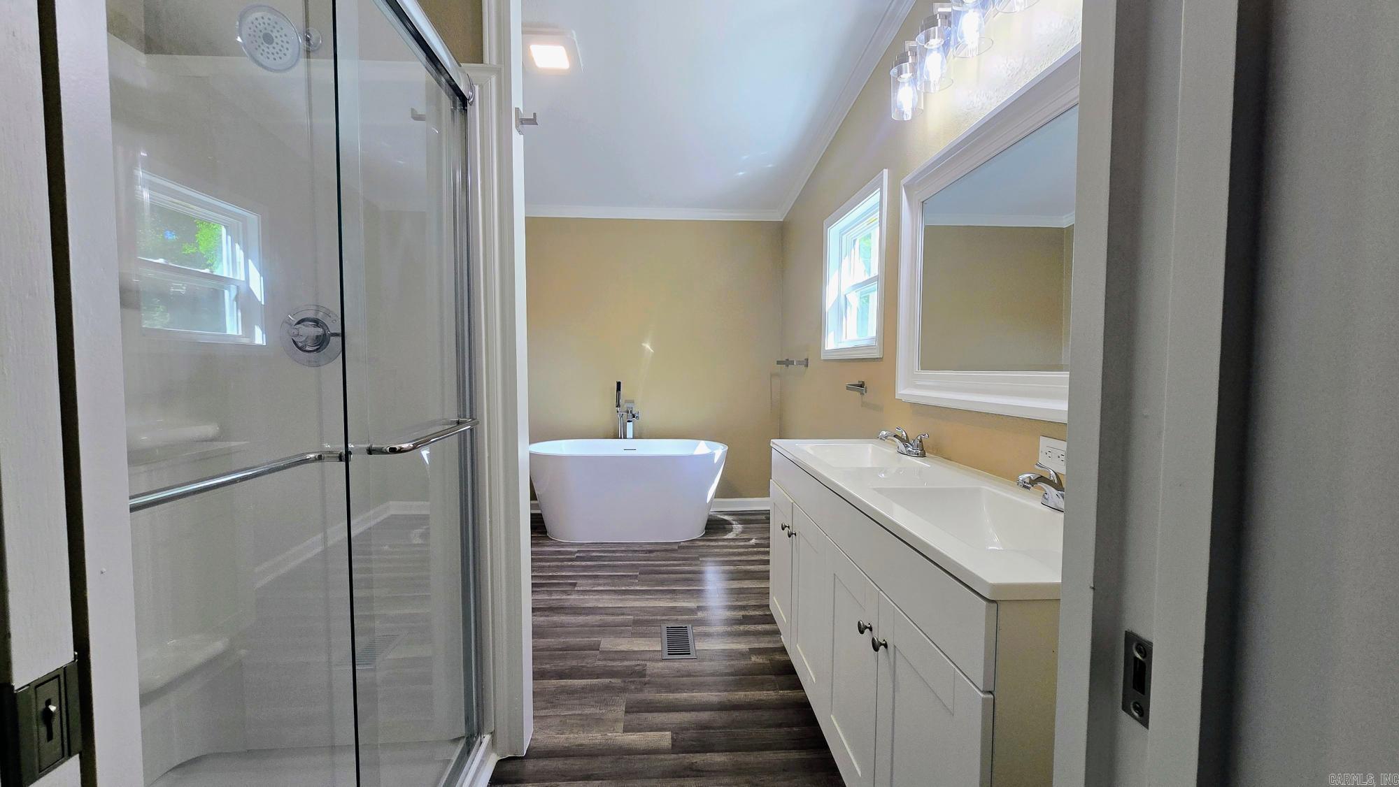 15921 Oak  Roland, AR