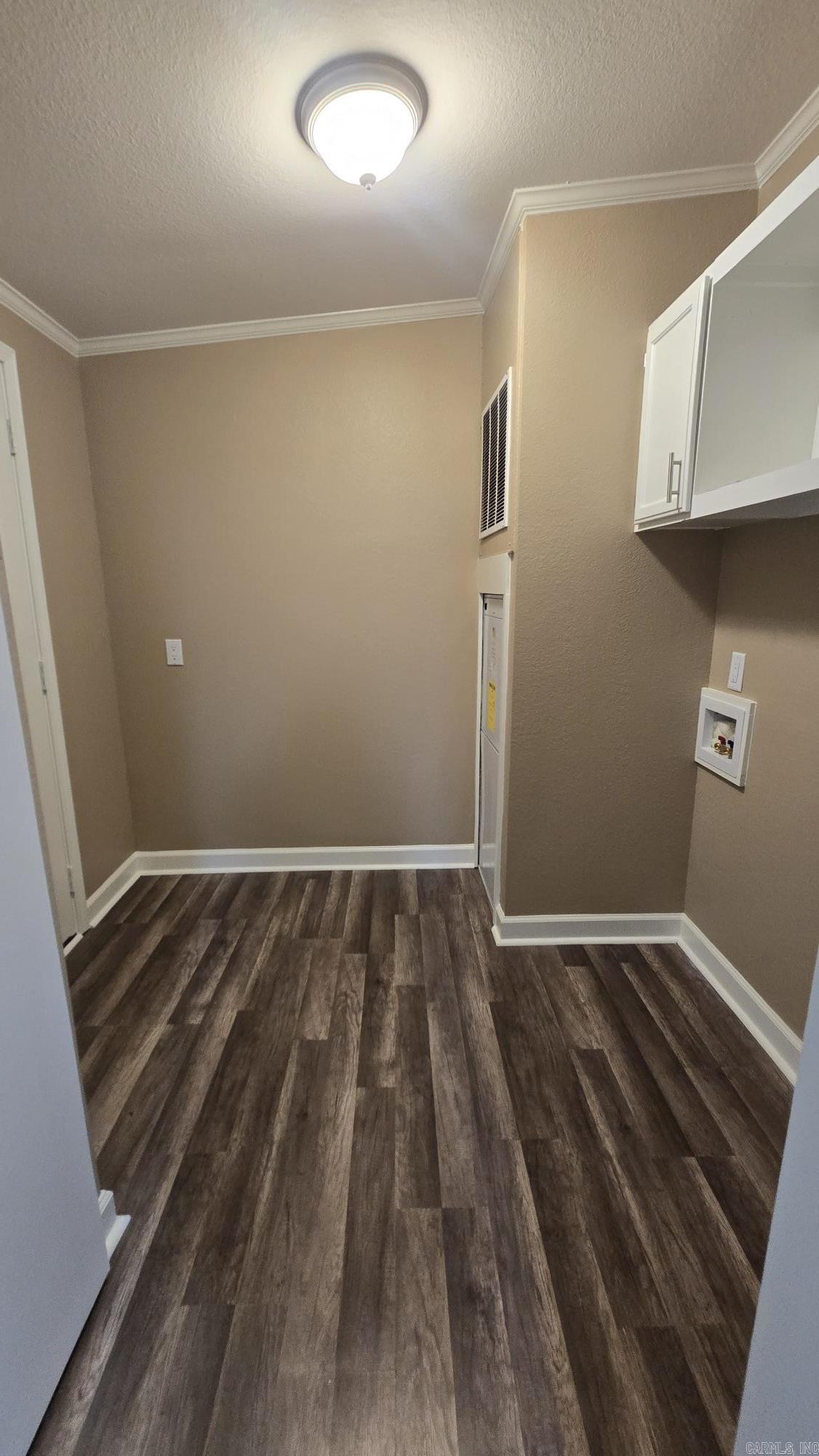 15921 Oak  Roland, AR