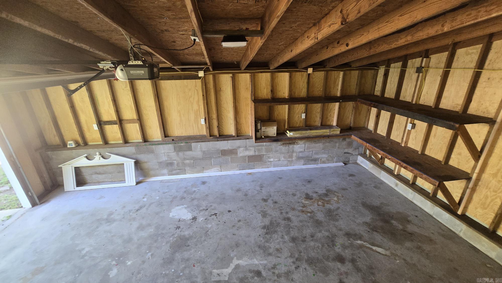 15921 Oak  Roland, AR