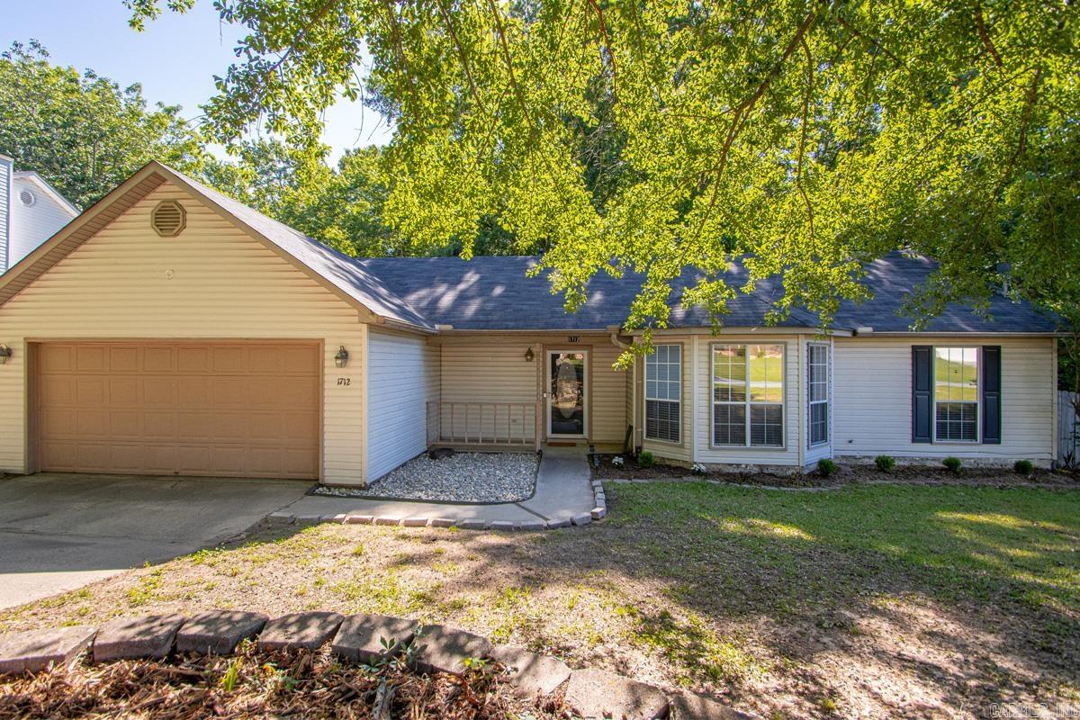 1712 Eagle Point  Benton, AR