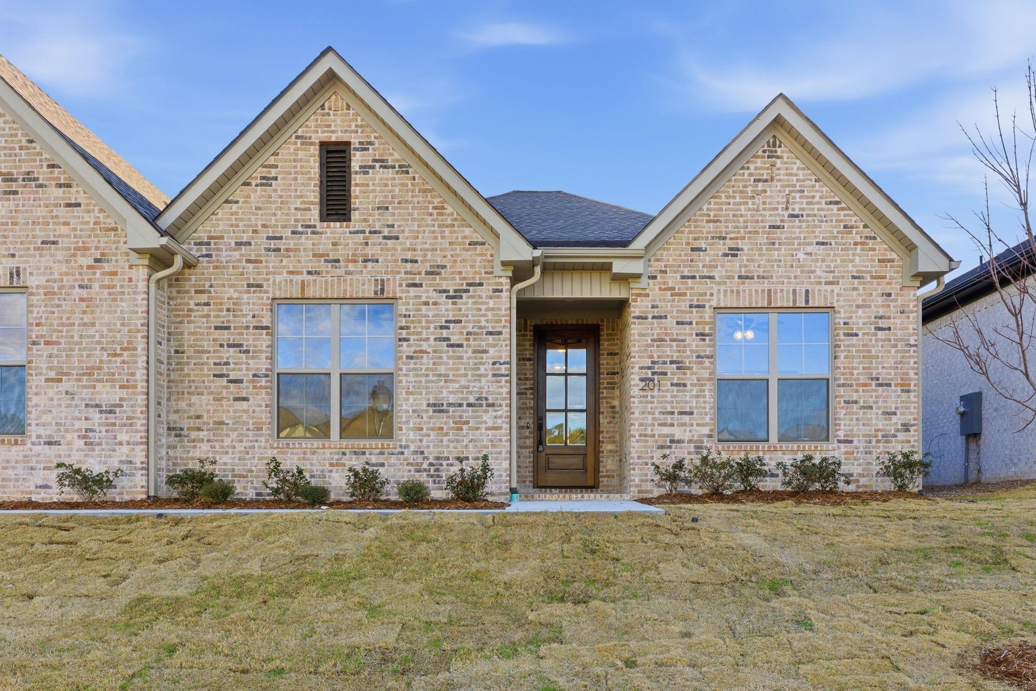 221 Edgewood  Little Rock, AR