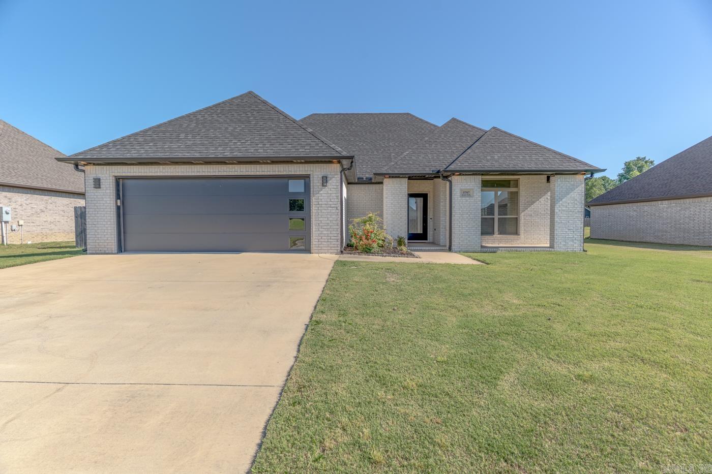 5707 Gene  Paragould, AR