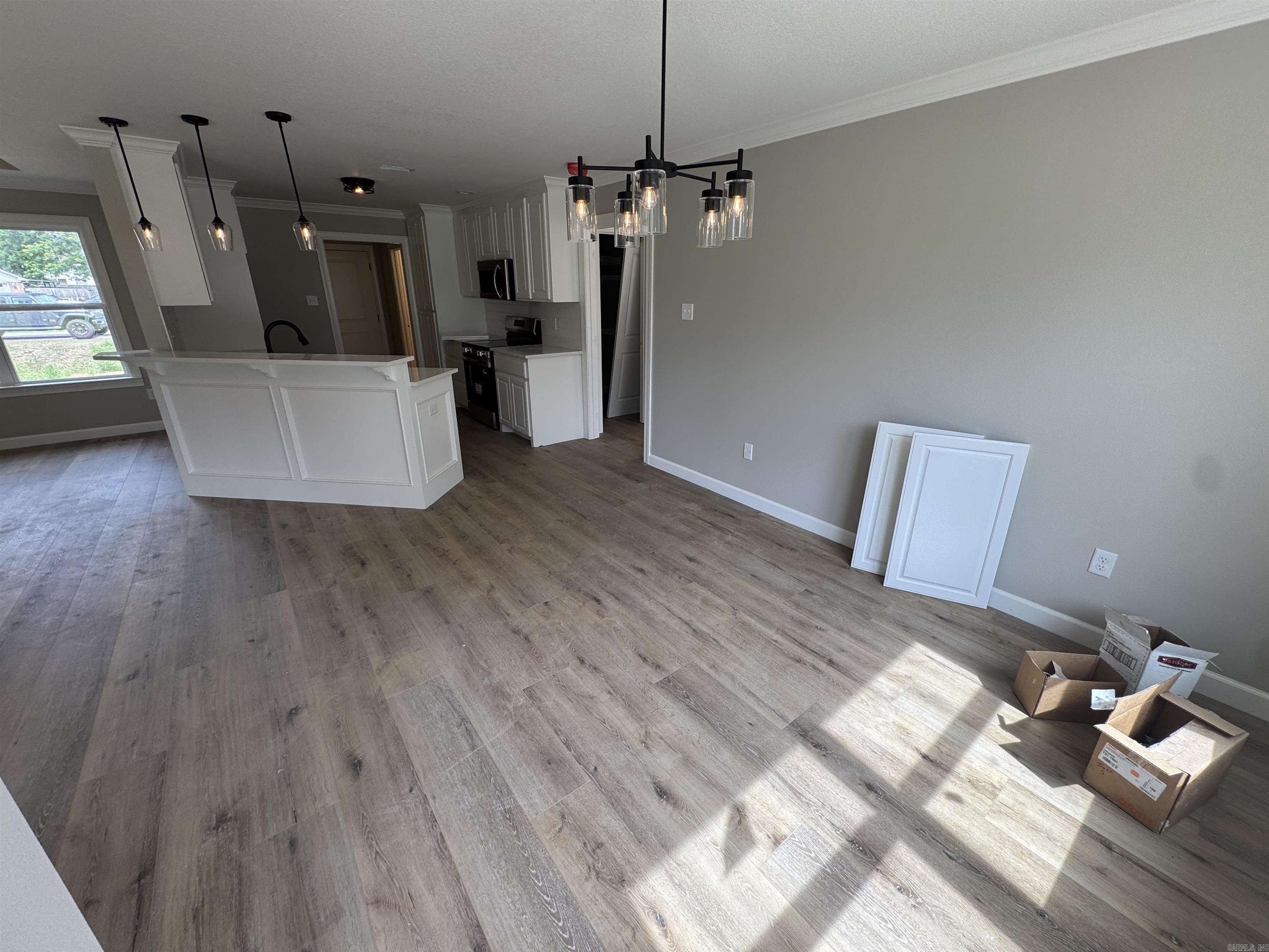 20 Ledrick  Mayflower, AR
