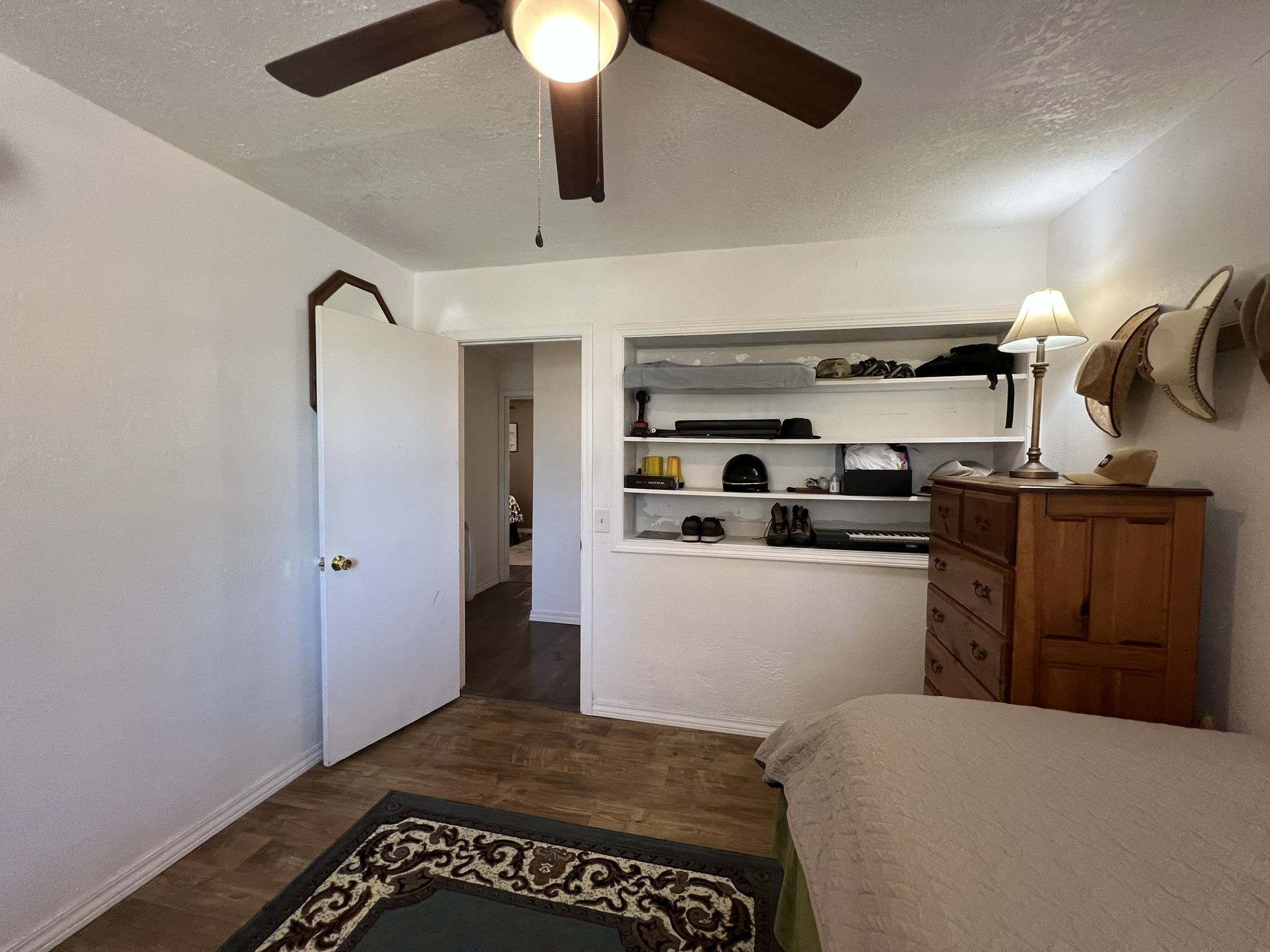 464 N Main  Salem, AR