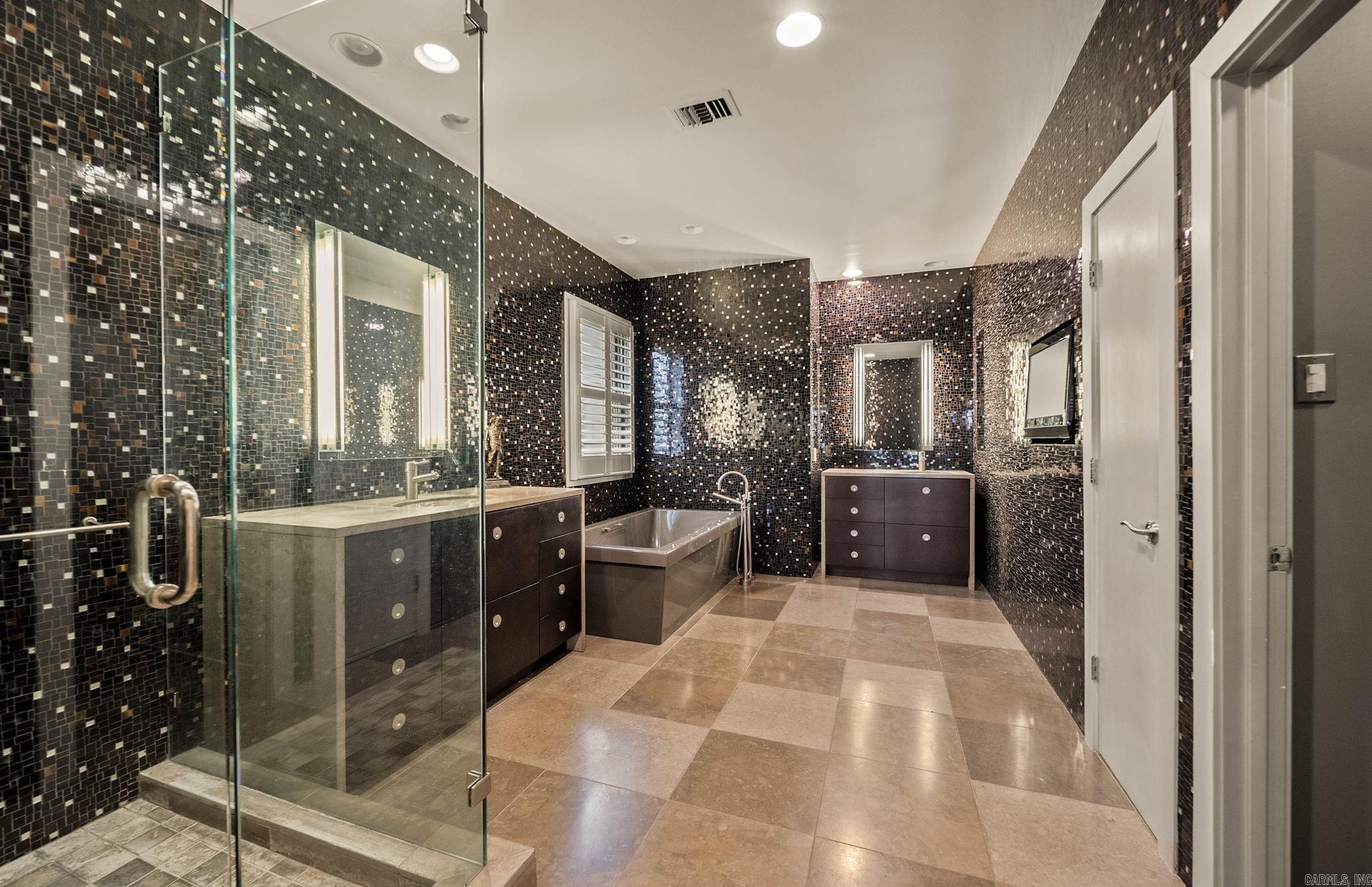 1815 River Heights  Little Rock, AR