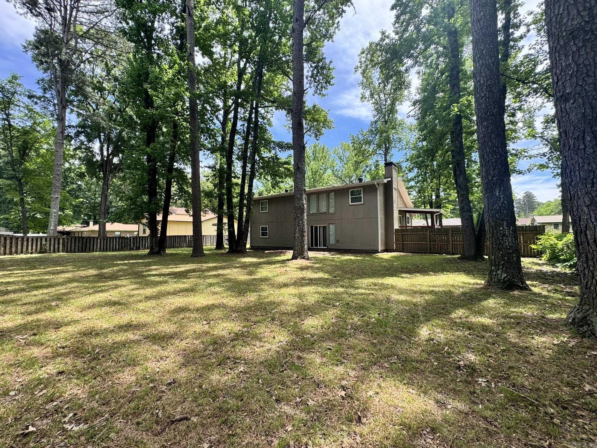 104 Foxdell  Jacksonville, AR