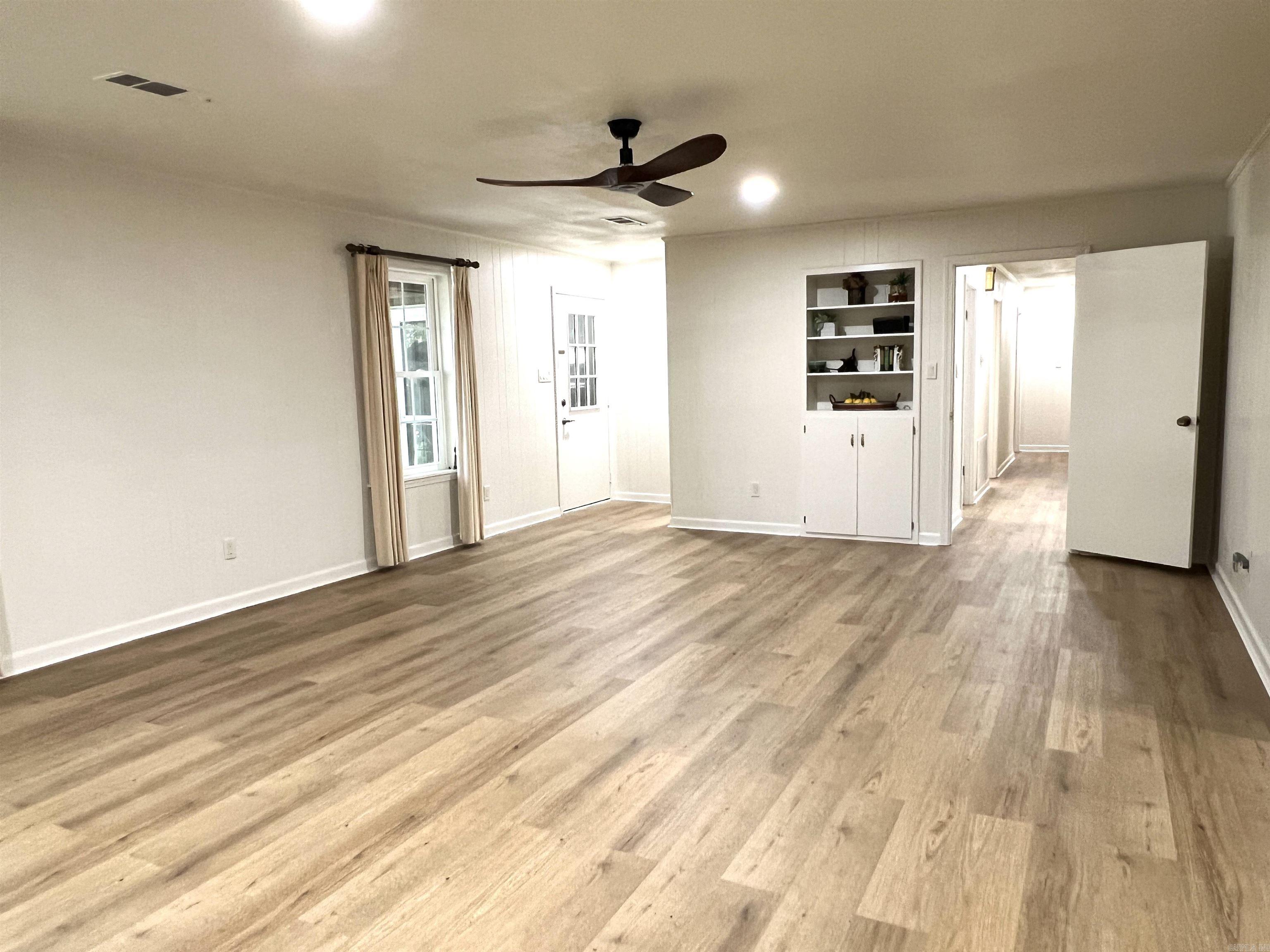500 E Bobbieâ€™s  Star City, AR