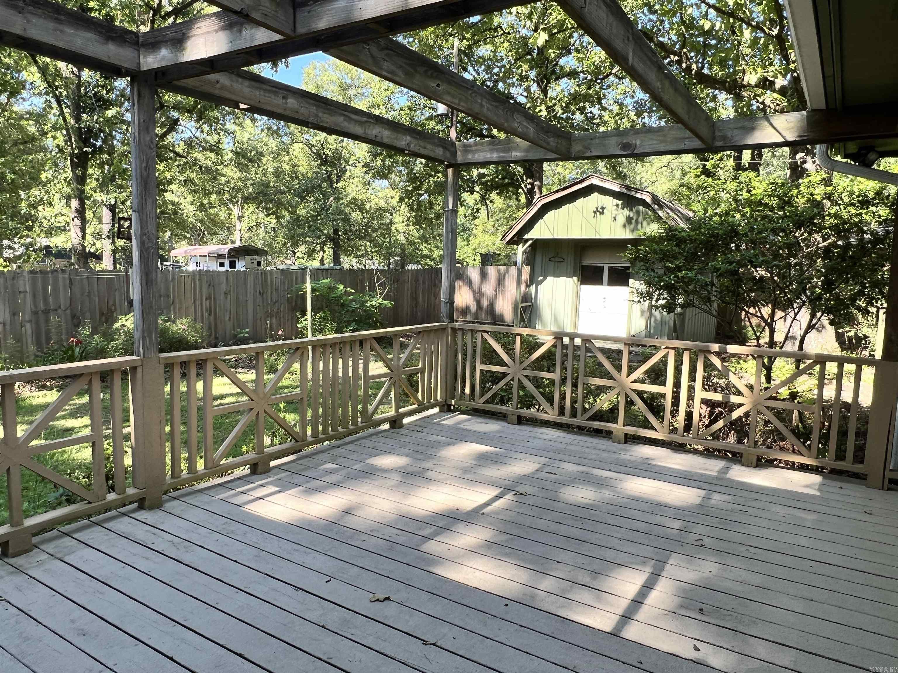 500 E Bobbieâ€™s  Star City, AR