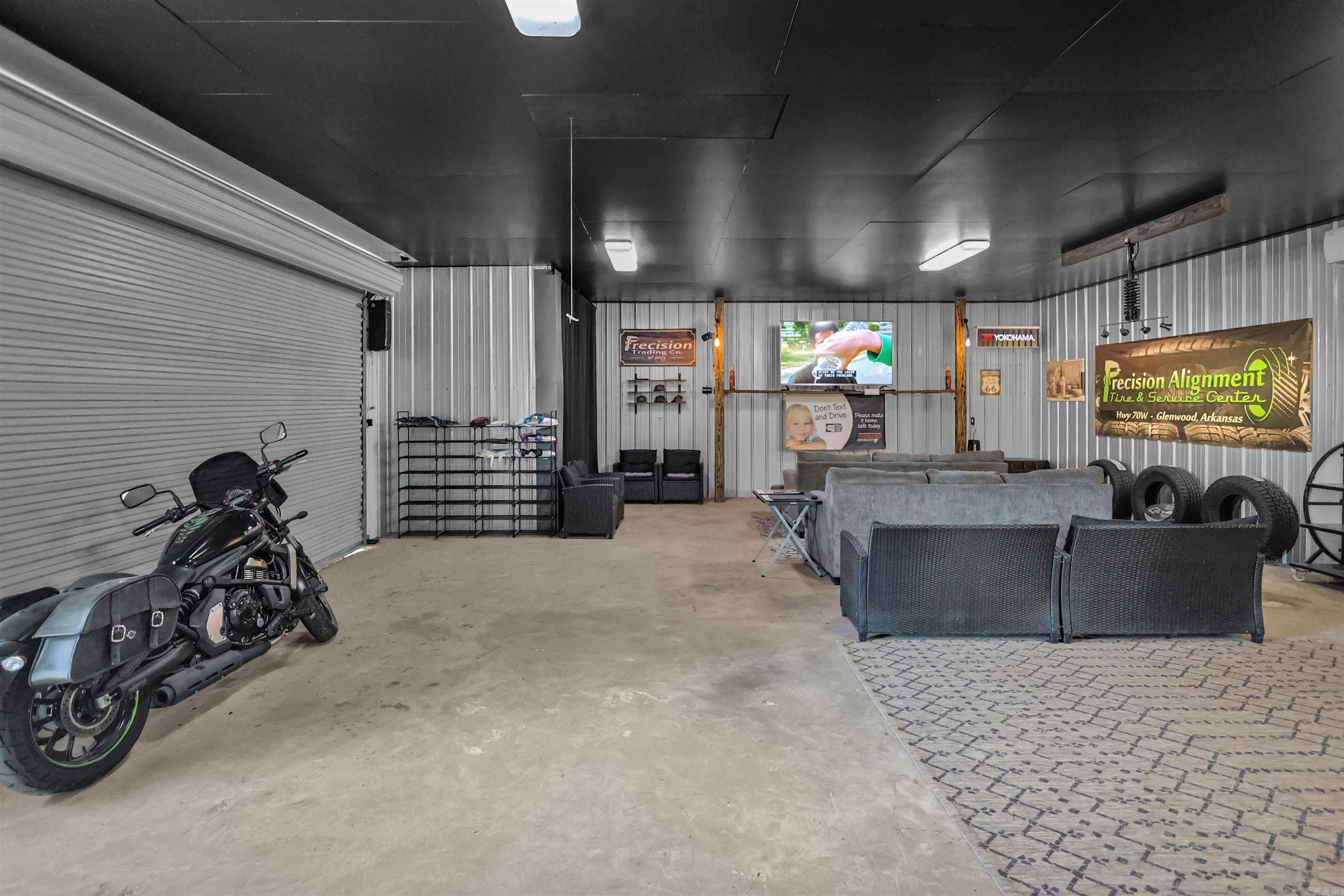 101 Caney  Glenwood, AR