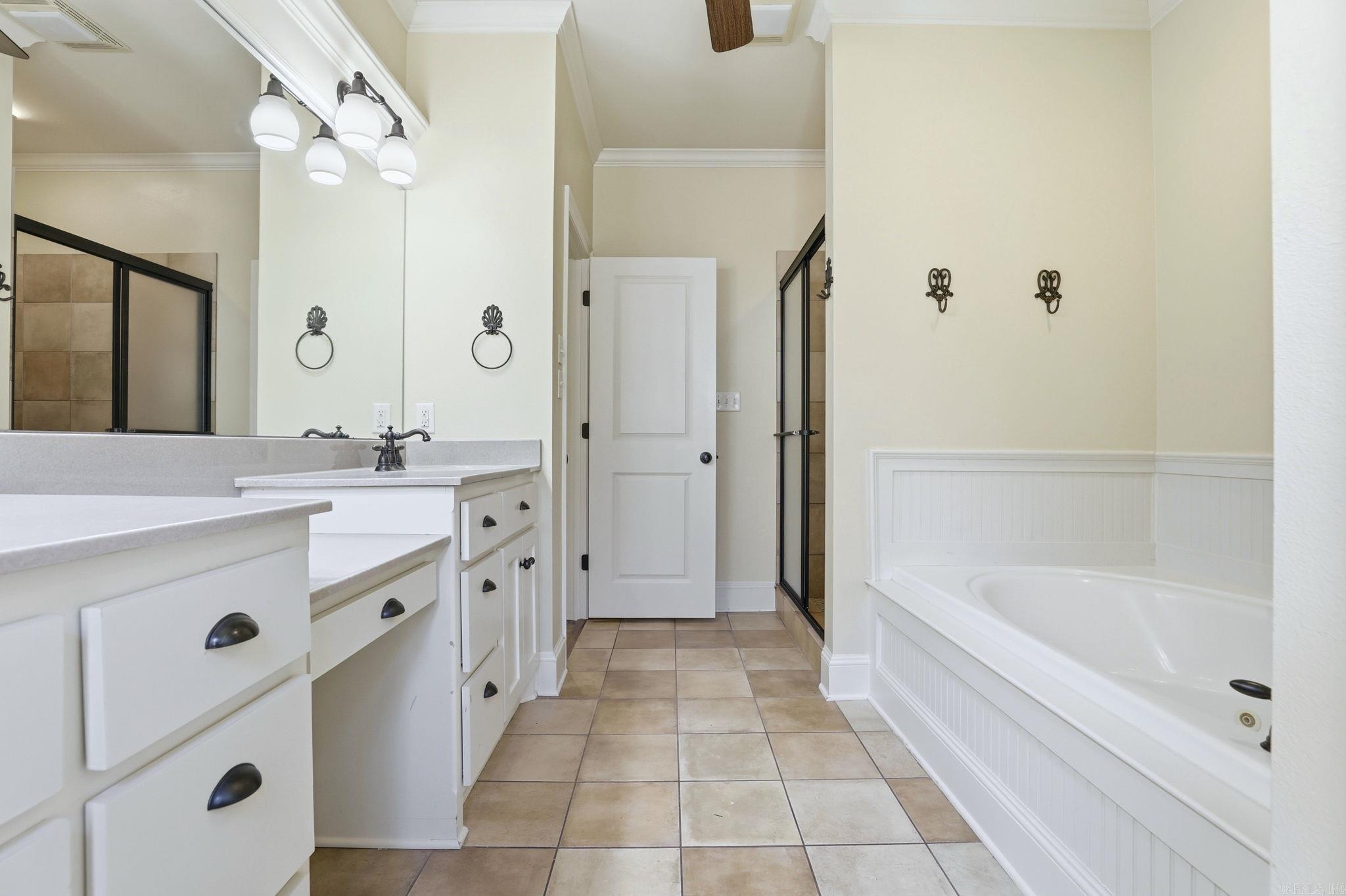2905 Woodsgate  Little Rock, AR