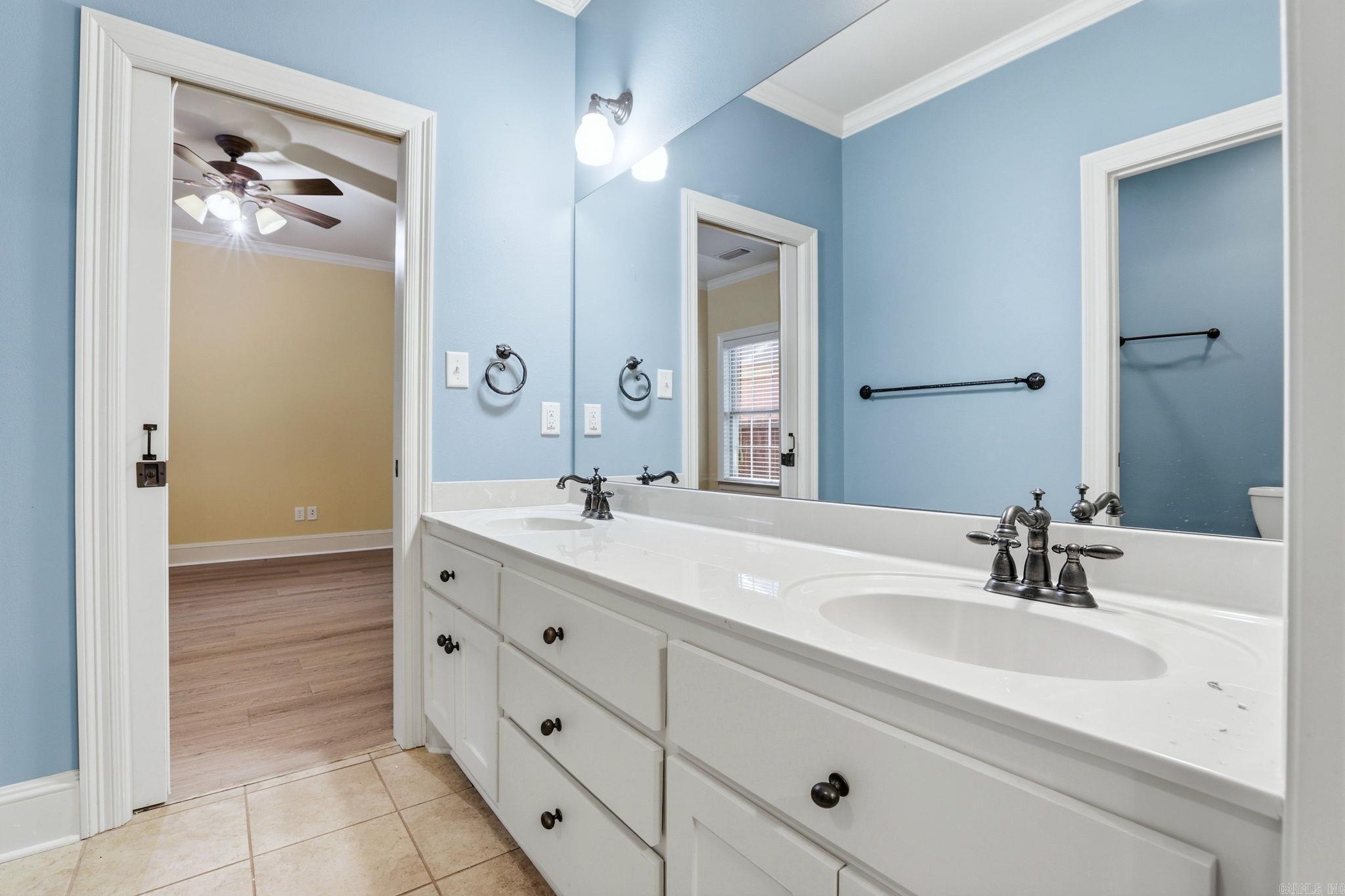 2905 Woodsgate  Little Rock, AR