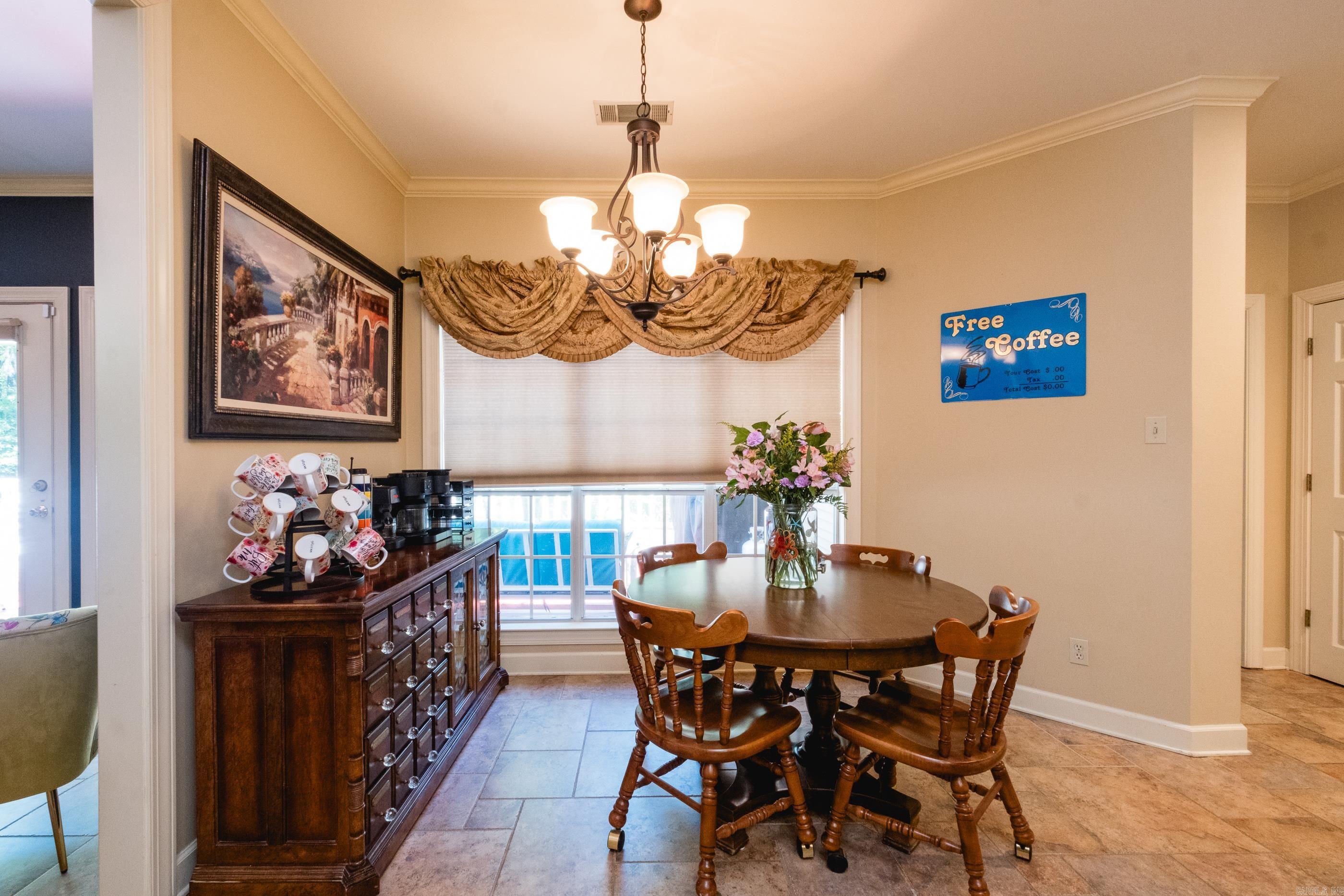 204 Fair Oaks  Bryant, AR