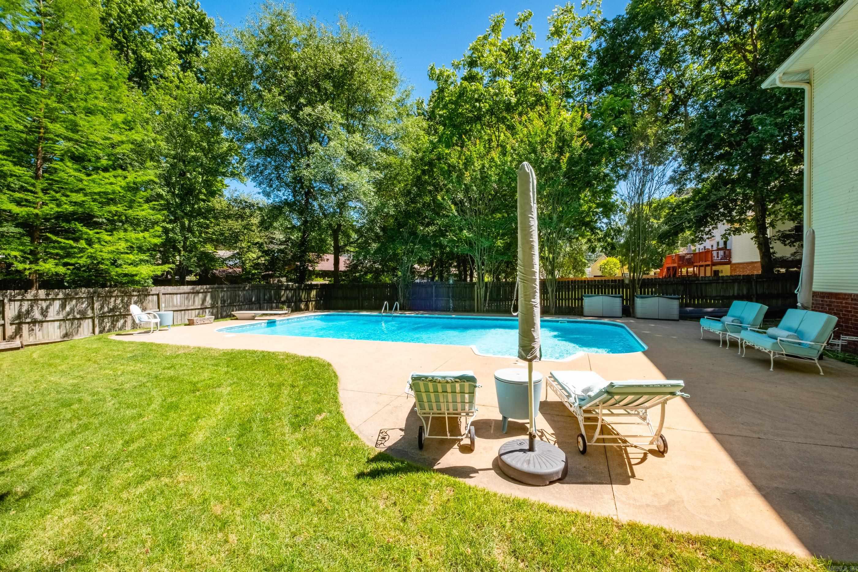 204 Fair Oaks  Bryant, AR
