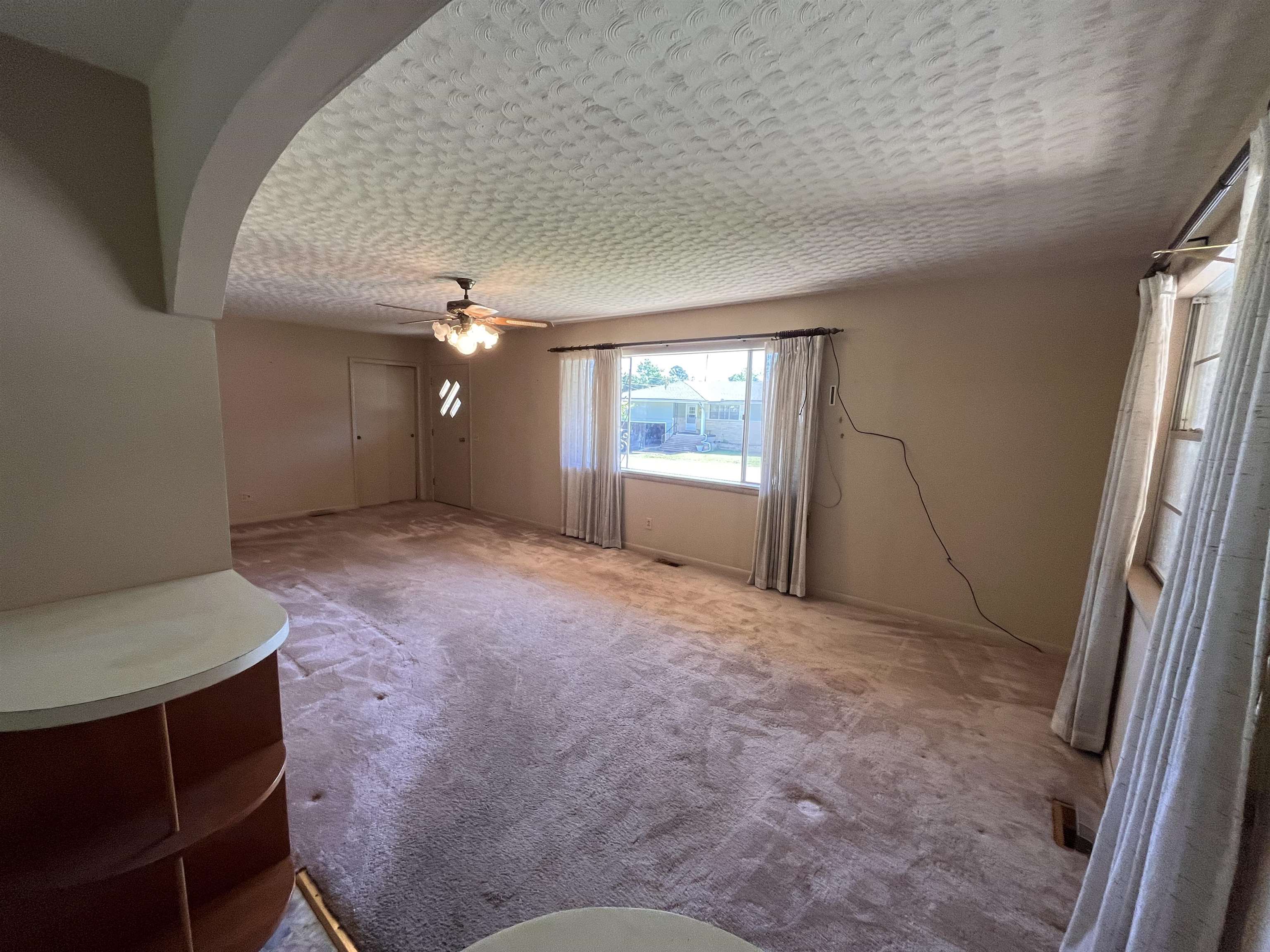 275 S third  Mammoth Spring, MO