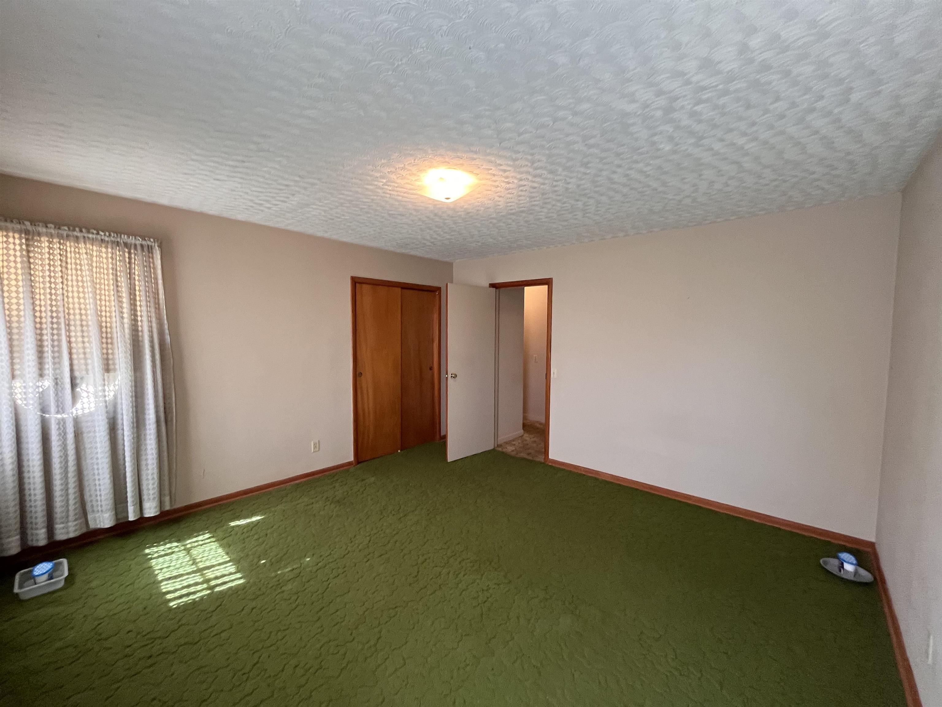 275 S third  Mammoth Spring, MO