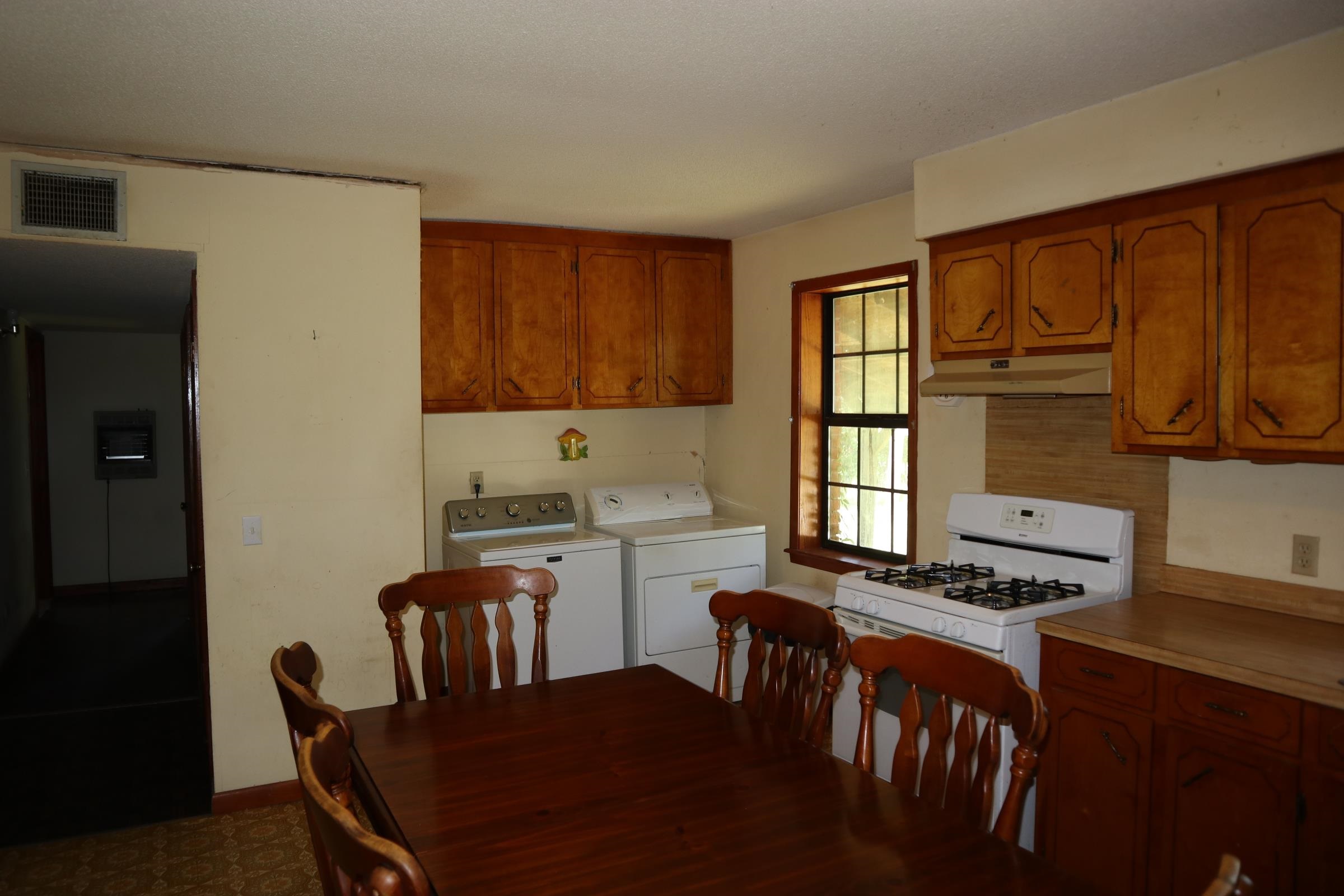 3863 Browns Chapel Rd  Viola, AR