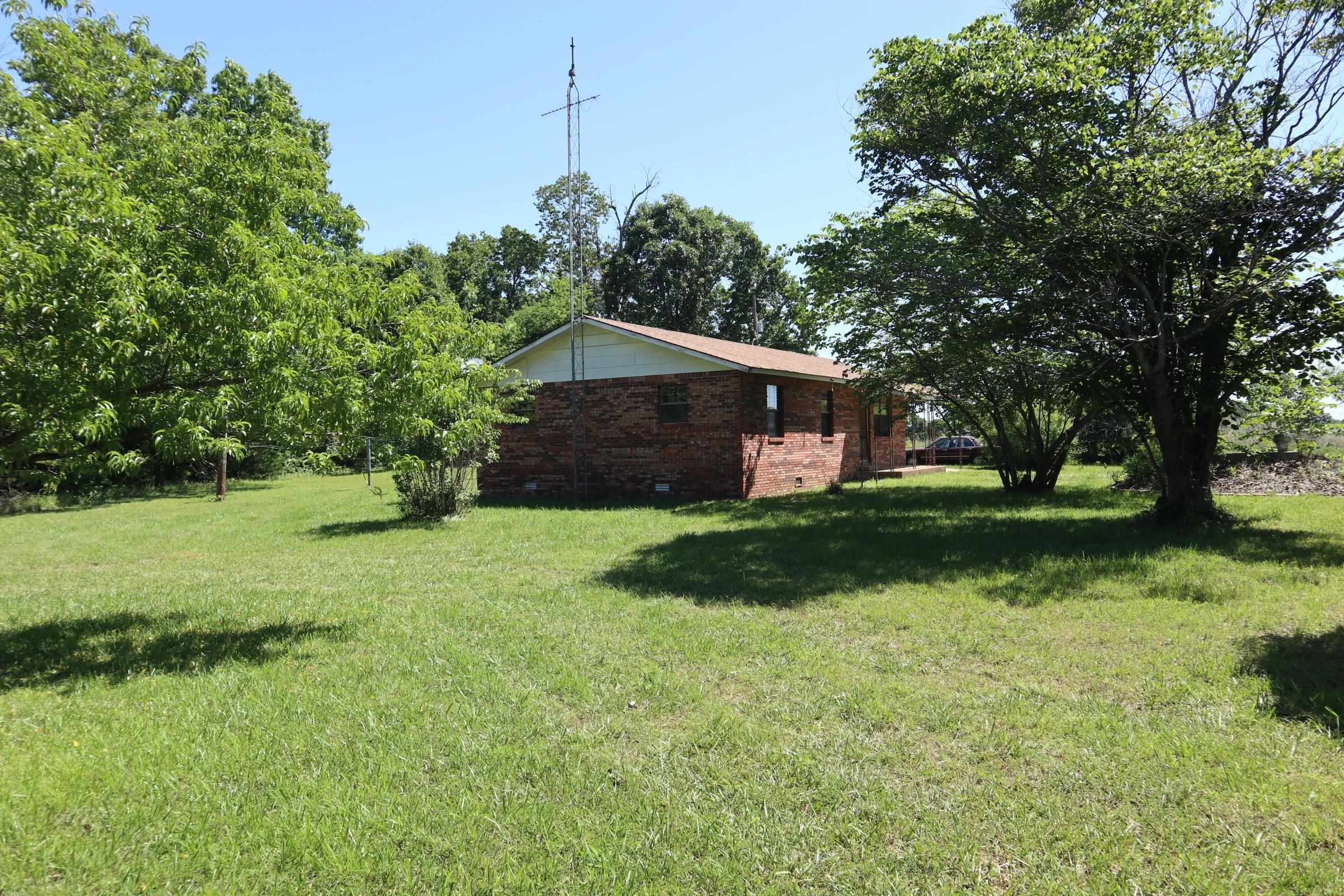 3863 Browns Chapel Rd  Viola, AR