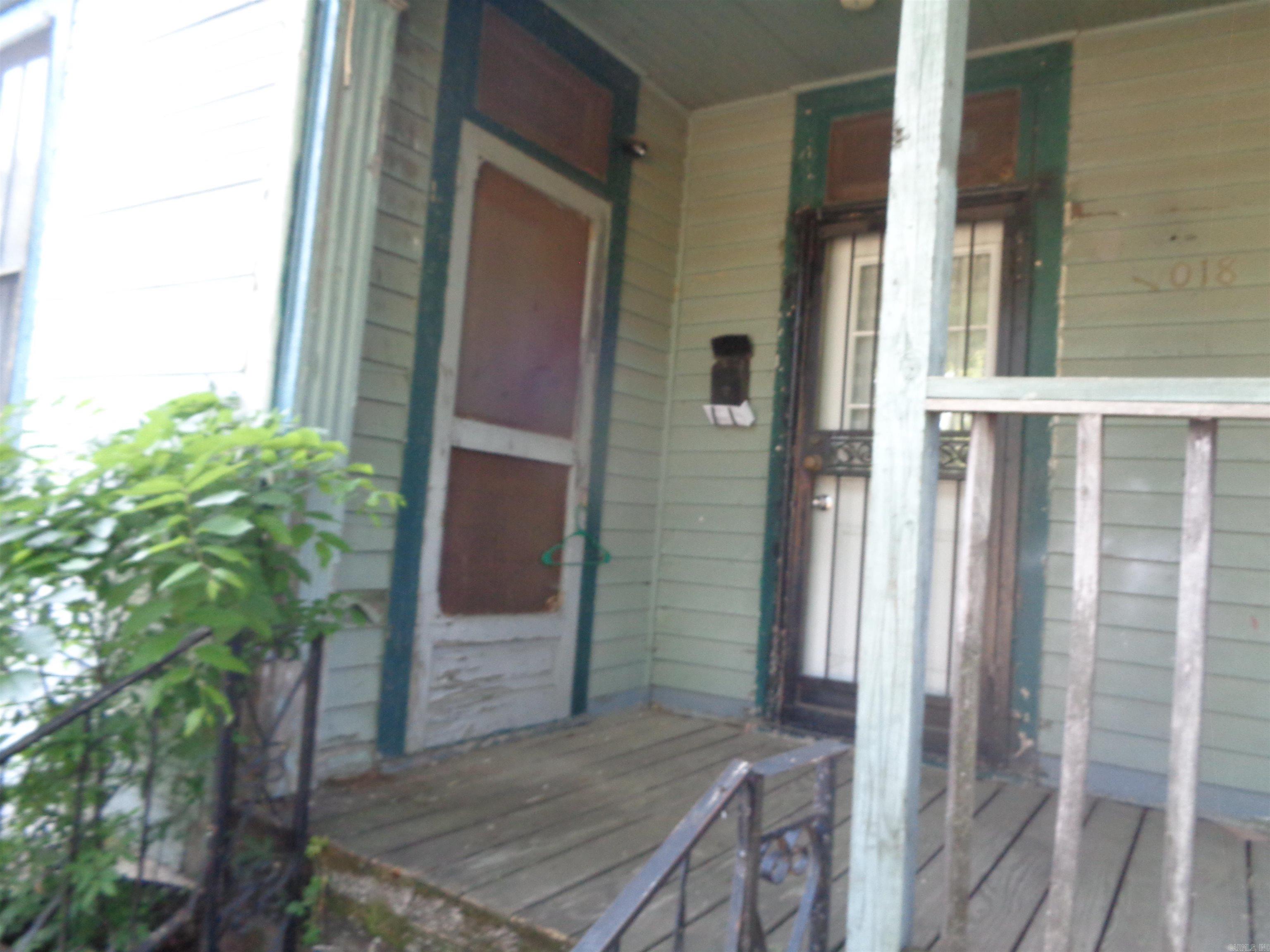 1018 E 10th  Little Rock, AR
