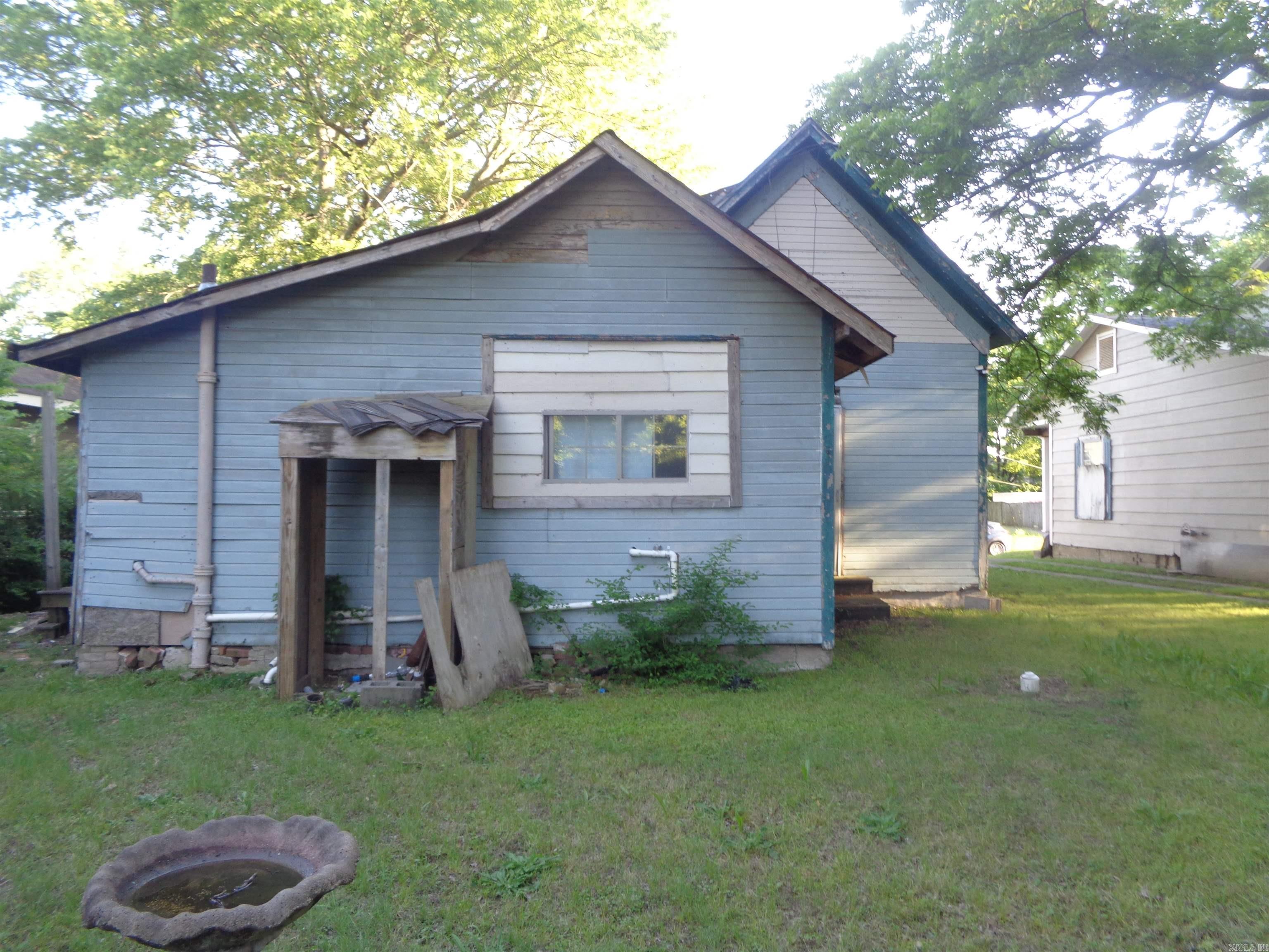 1018 E 10th  Little Rock, AR