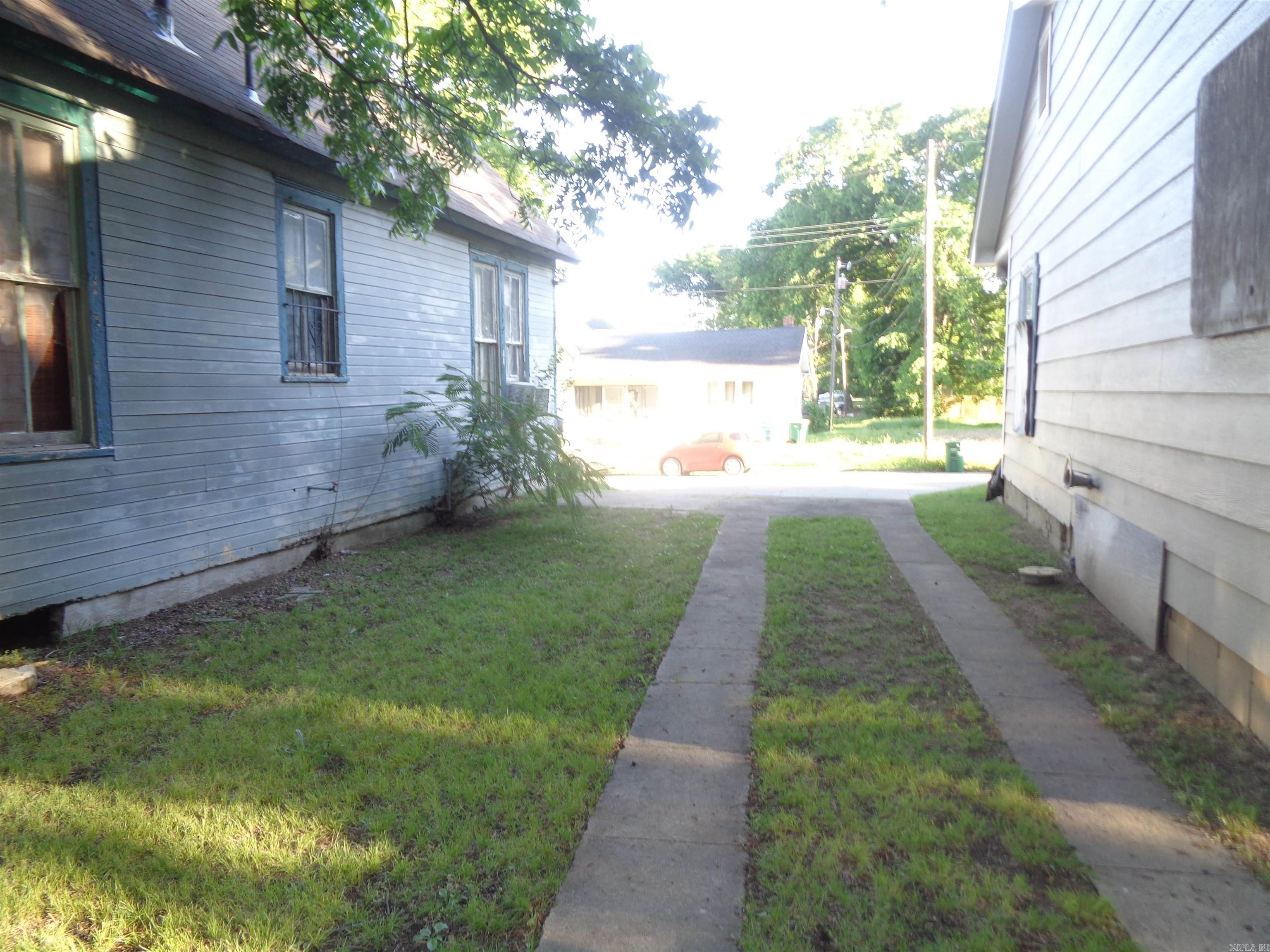 1018 E 10th  Little Rock, AR