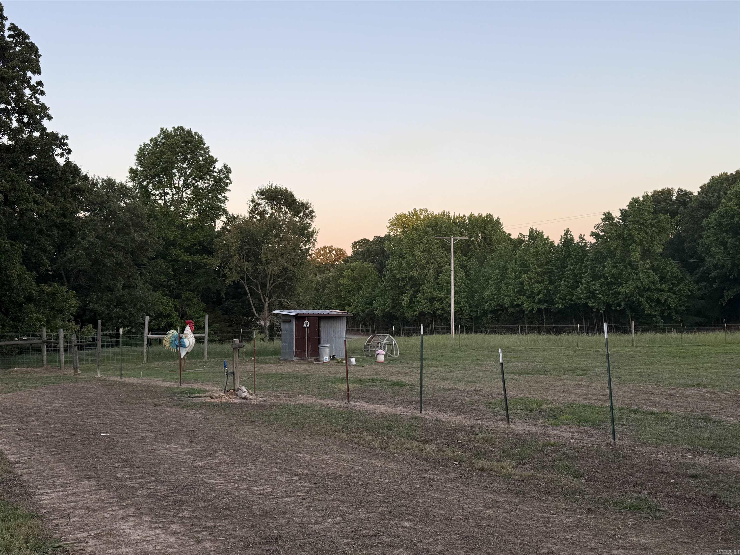 105 Old River  Newark, AR