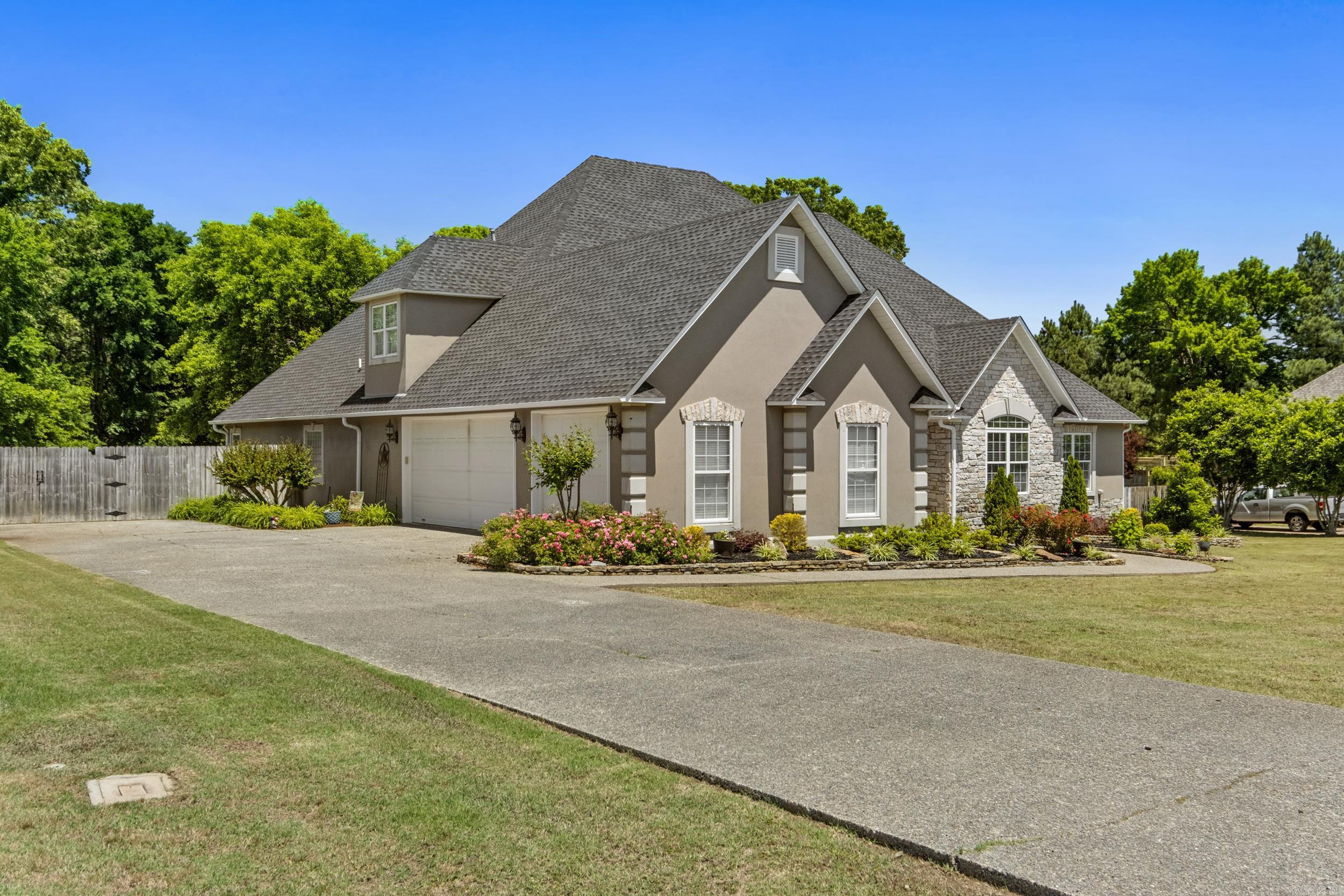 114 Ledgestone  Searcy, AR