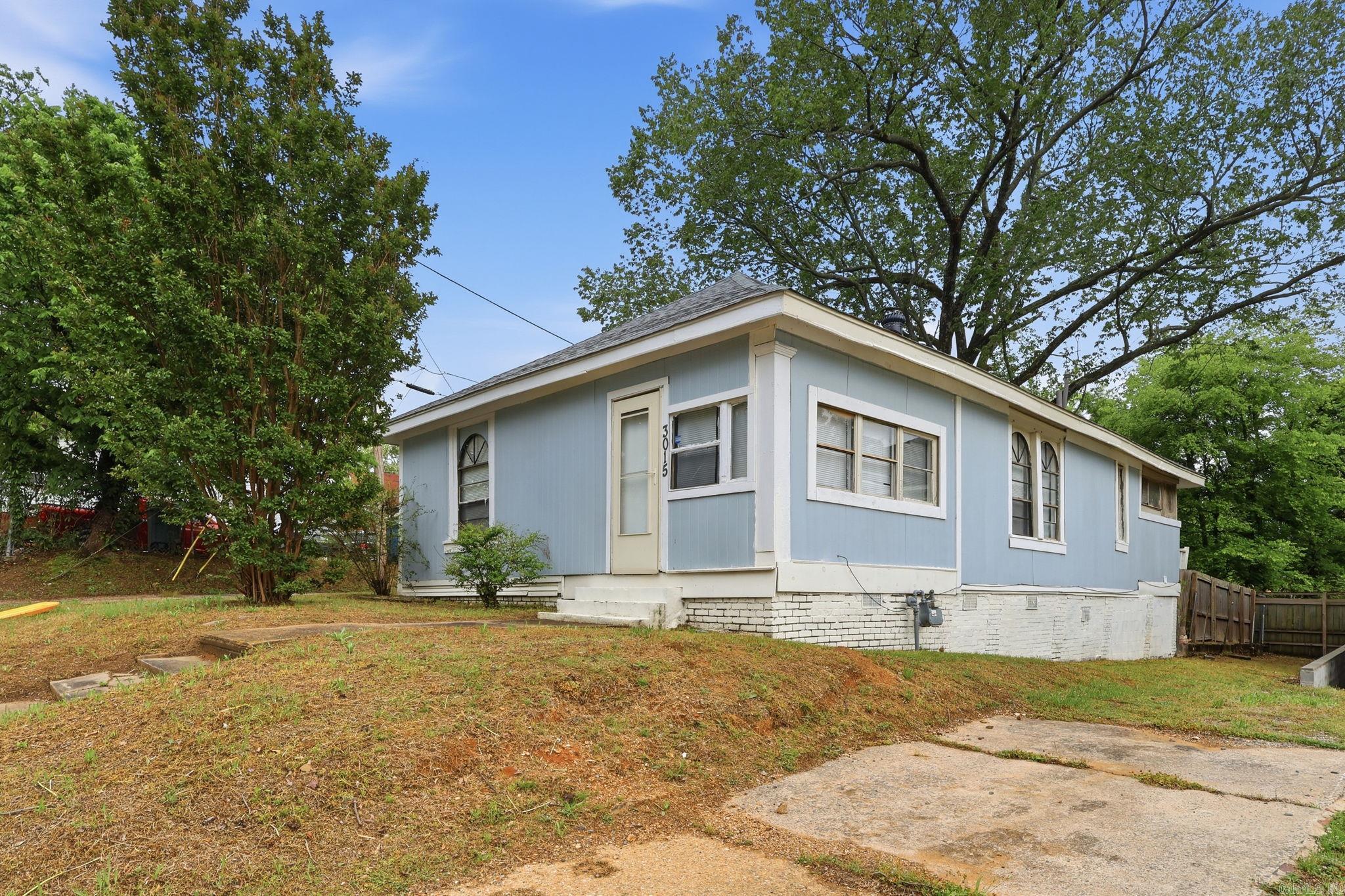3015 W 15th  Little Rock, AR
