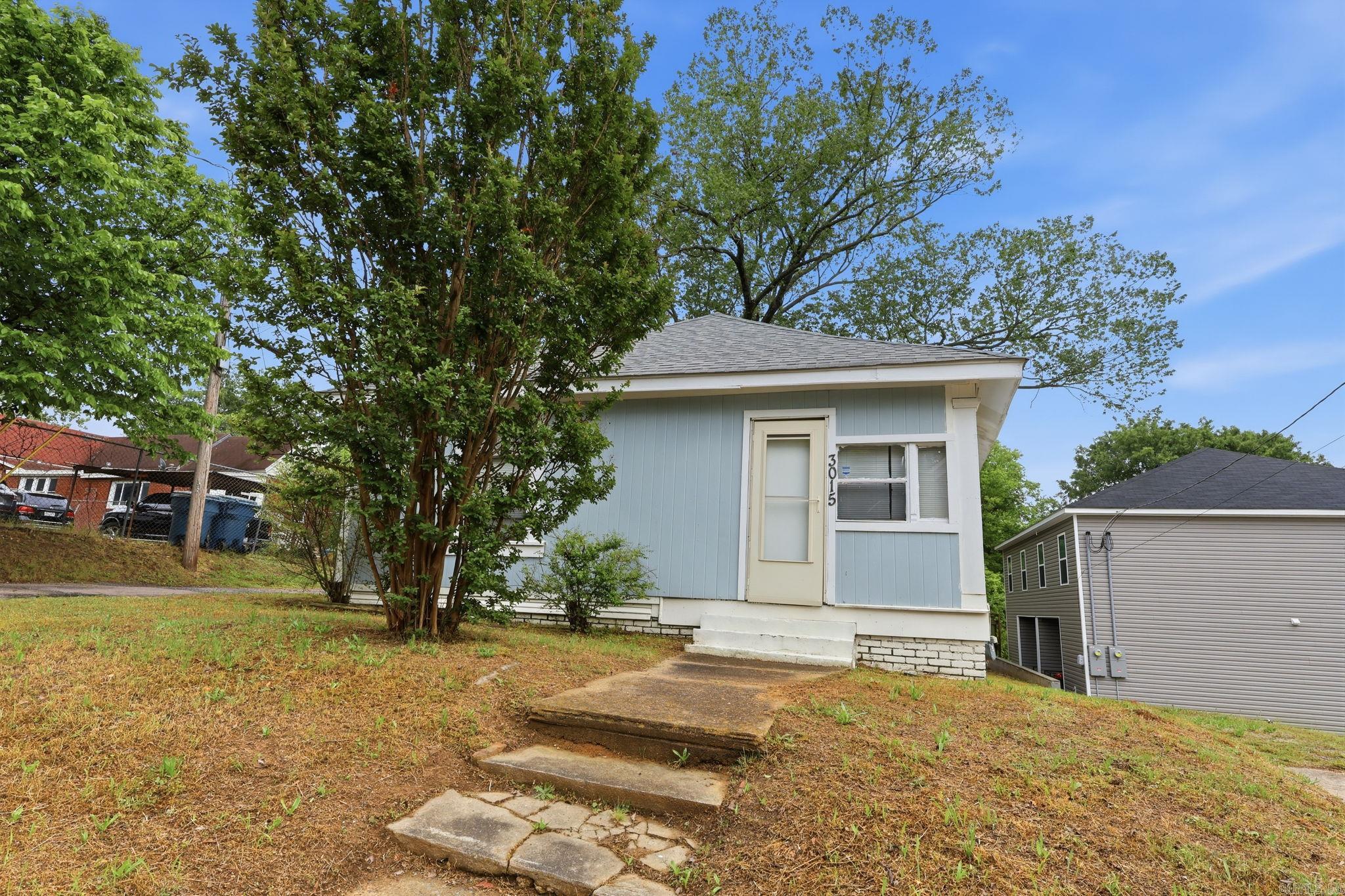 3015 W 15th  Little Rock, AR
