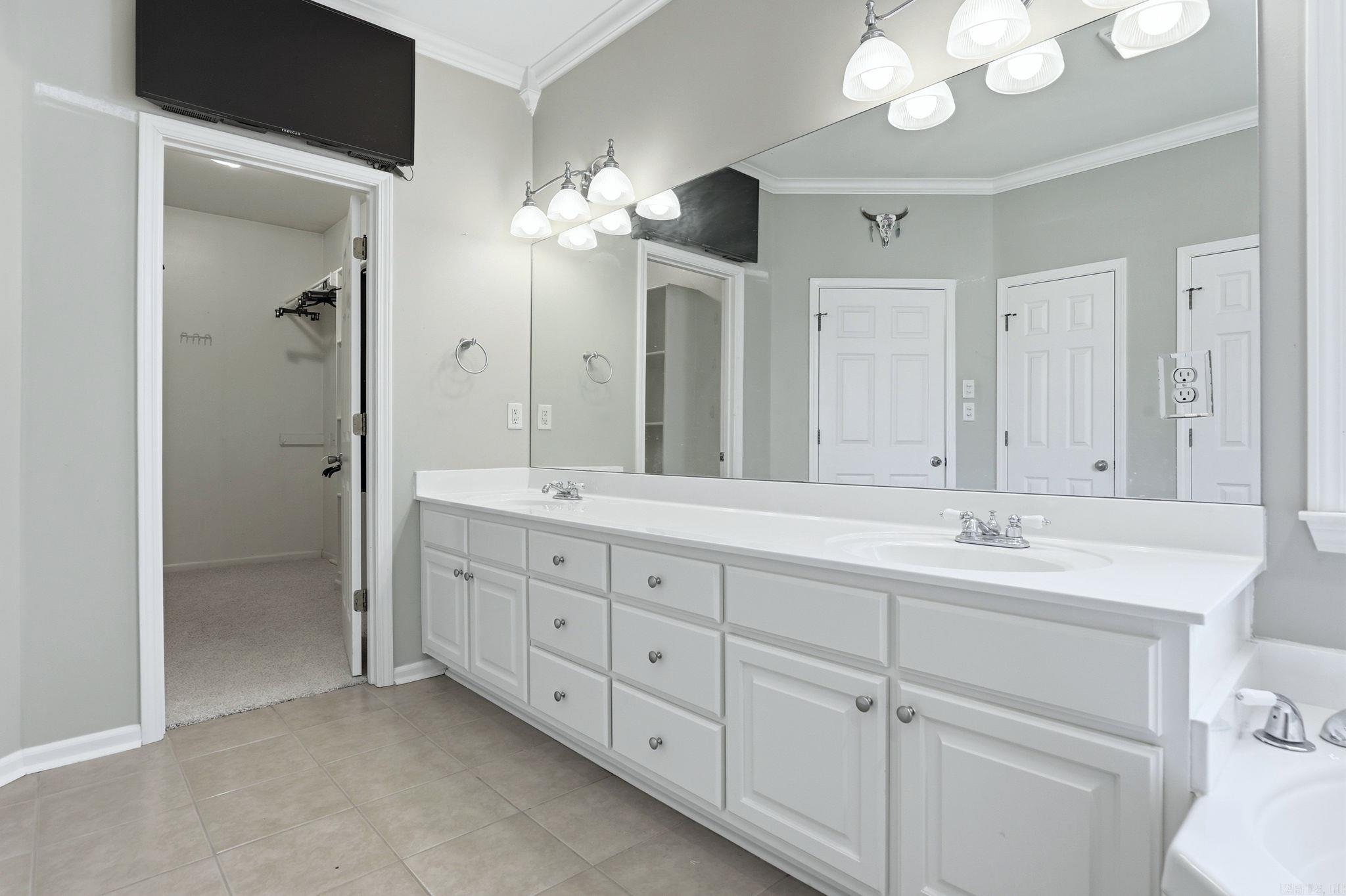51 Ouachita  Maumelle, AR