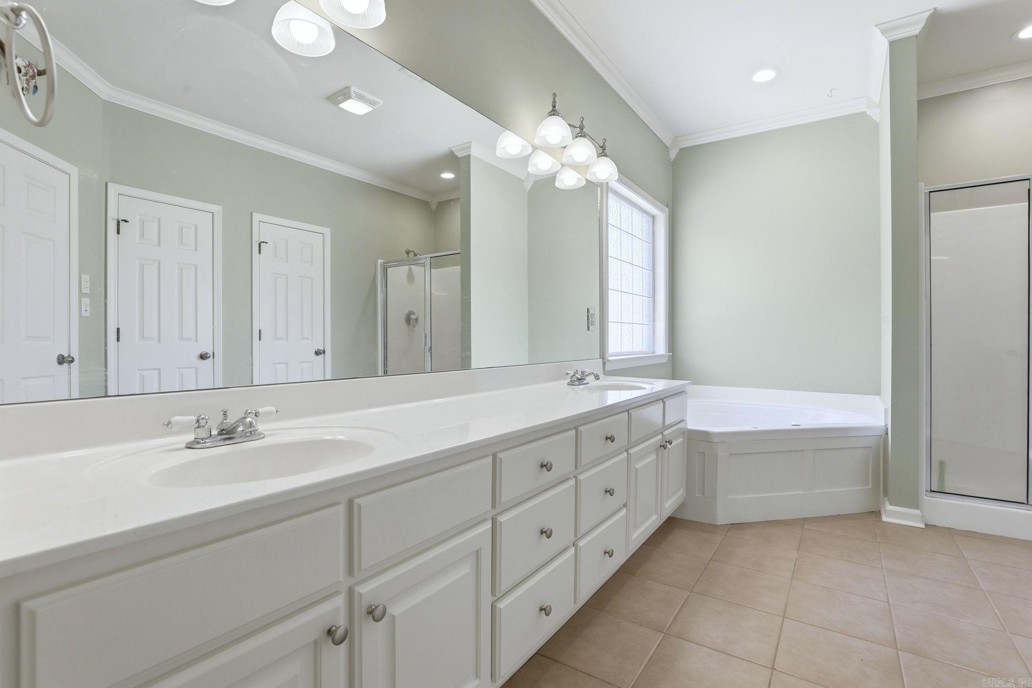 51 Ouachita  Maumelle, AR