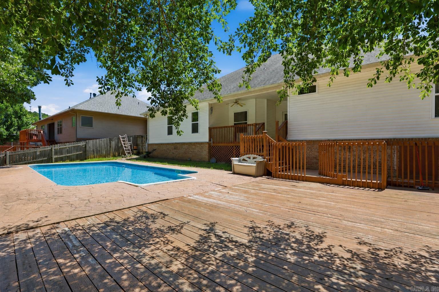 51 Ouachita  Maumelle, AR