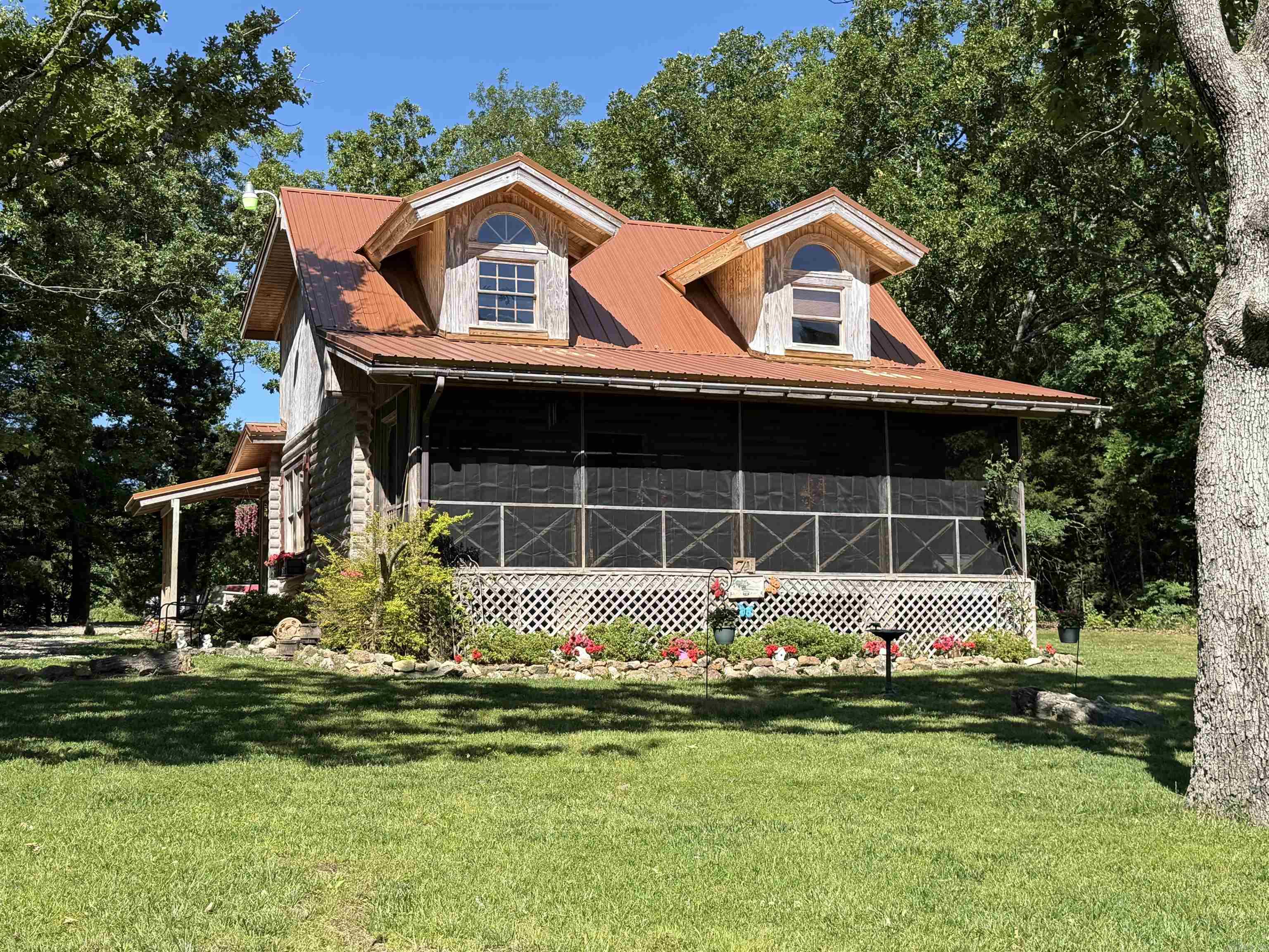 71 Gilbreath Road  Ash Flat, AR