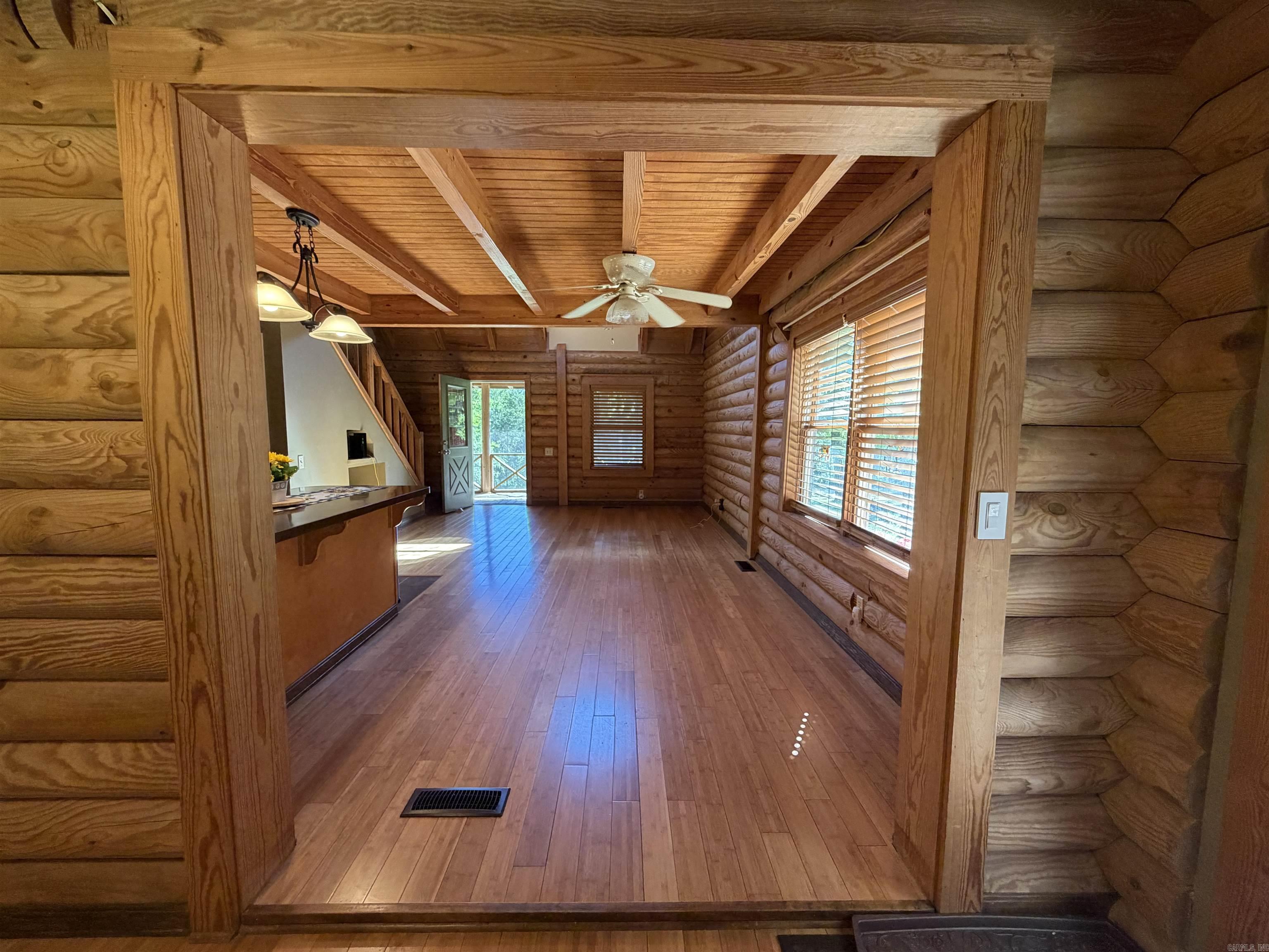 71 Gilbreath Road  Ash Flat, AR