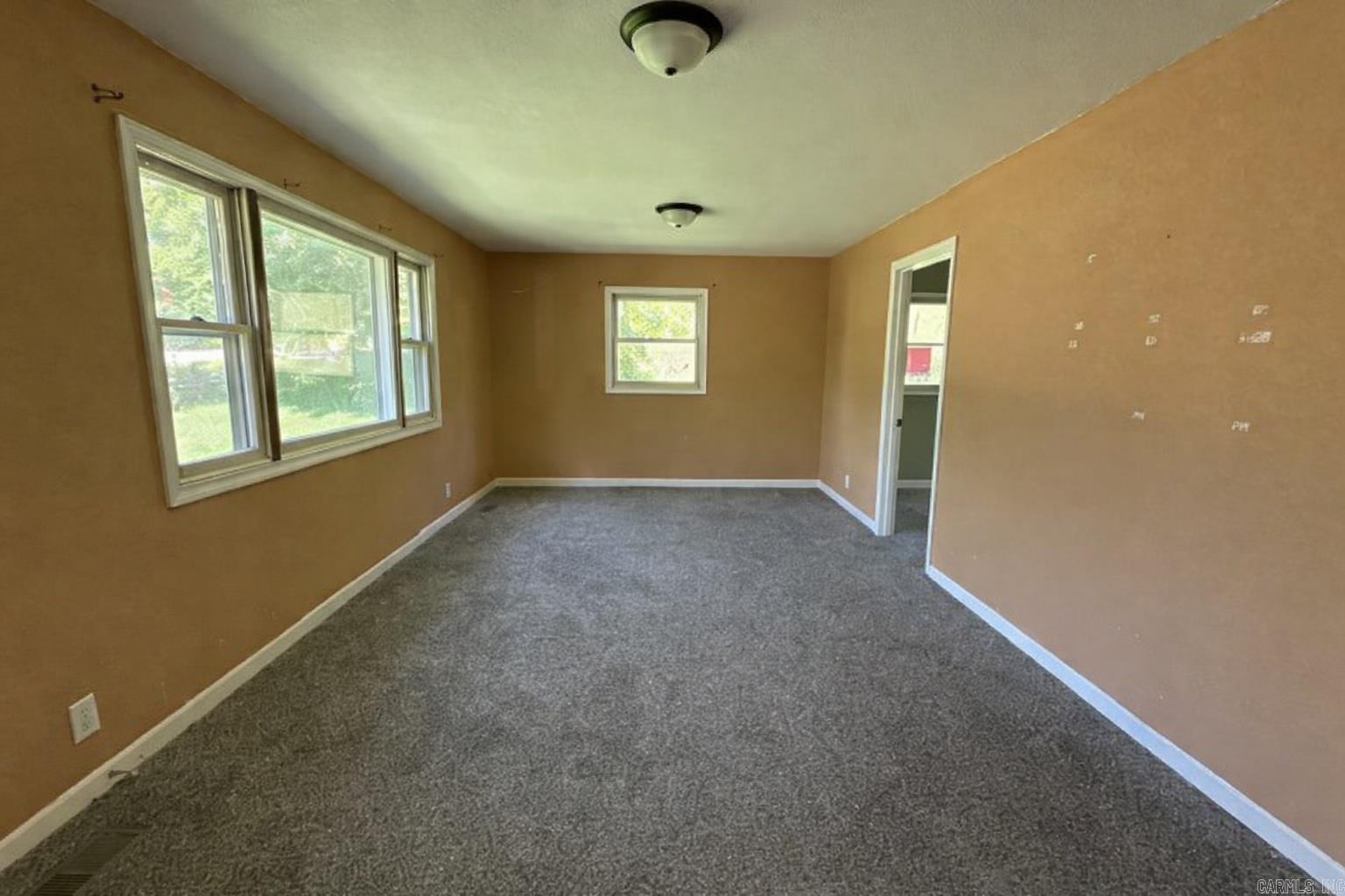 109 College St  Van Buren, MO