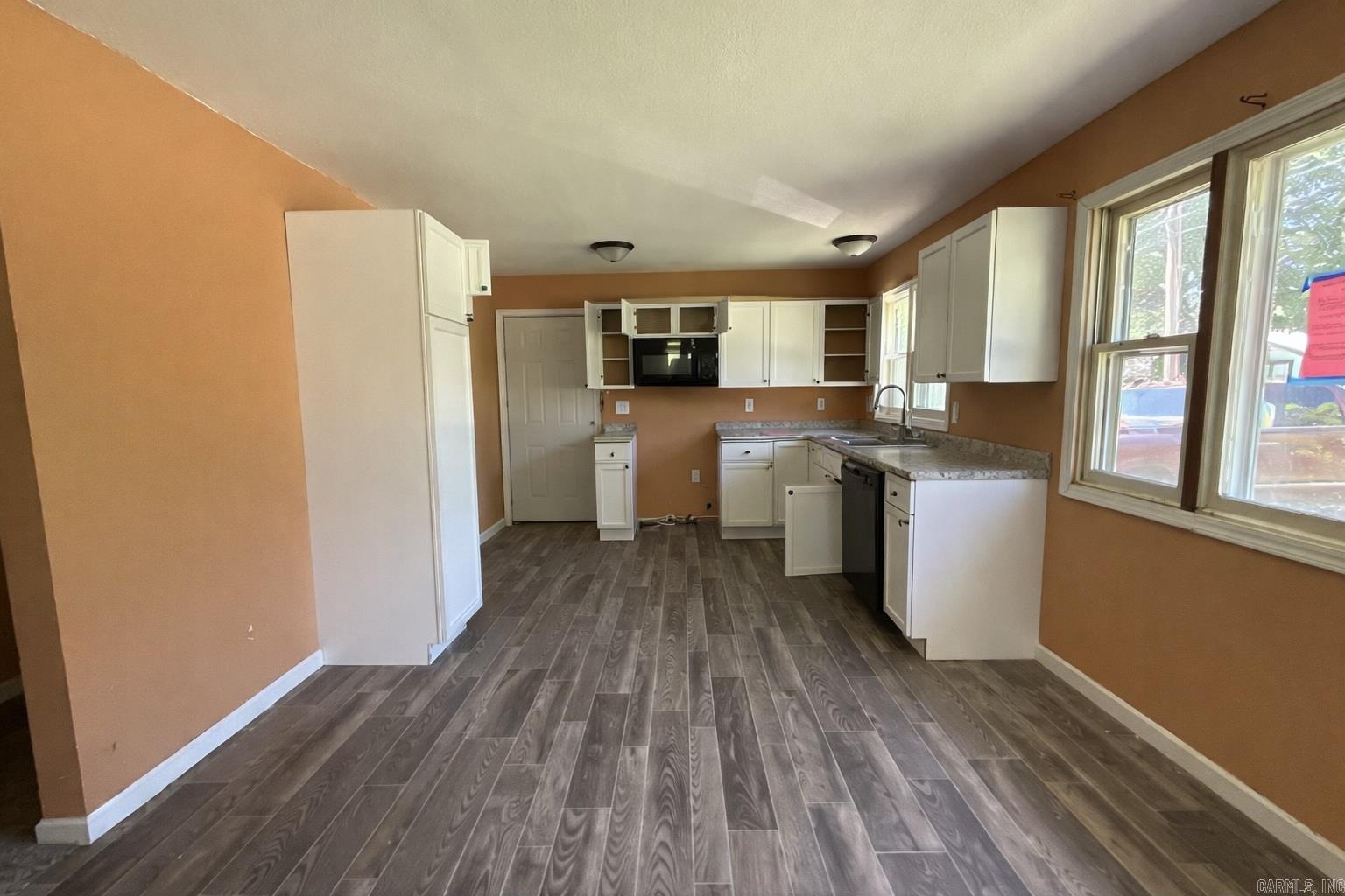 109 College St  Van Buren, MO