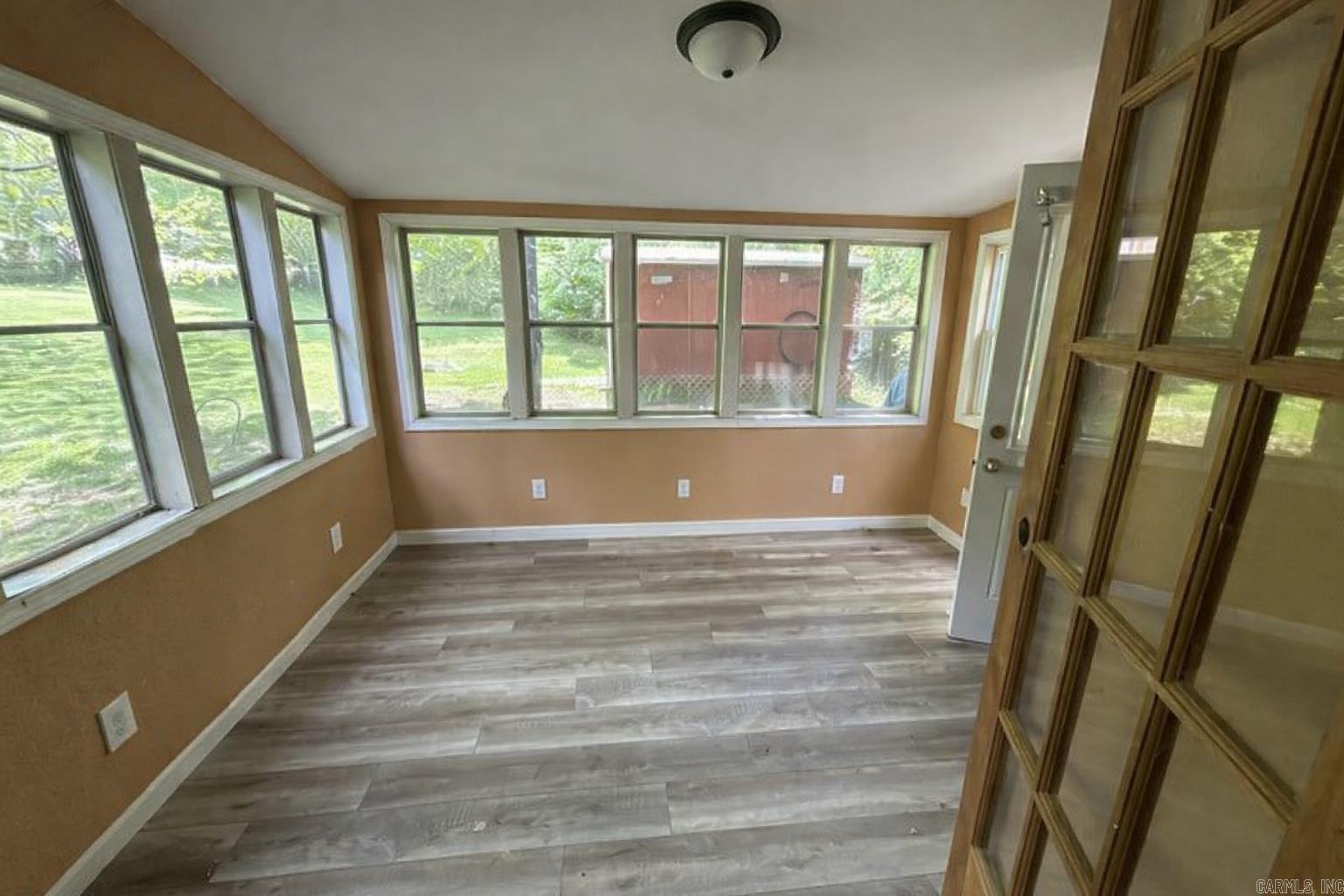 109 College St  Van Buren, MO