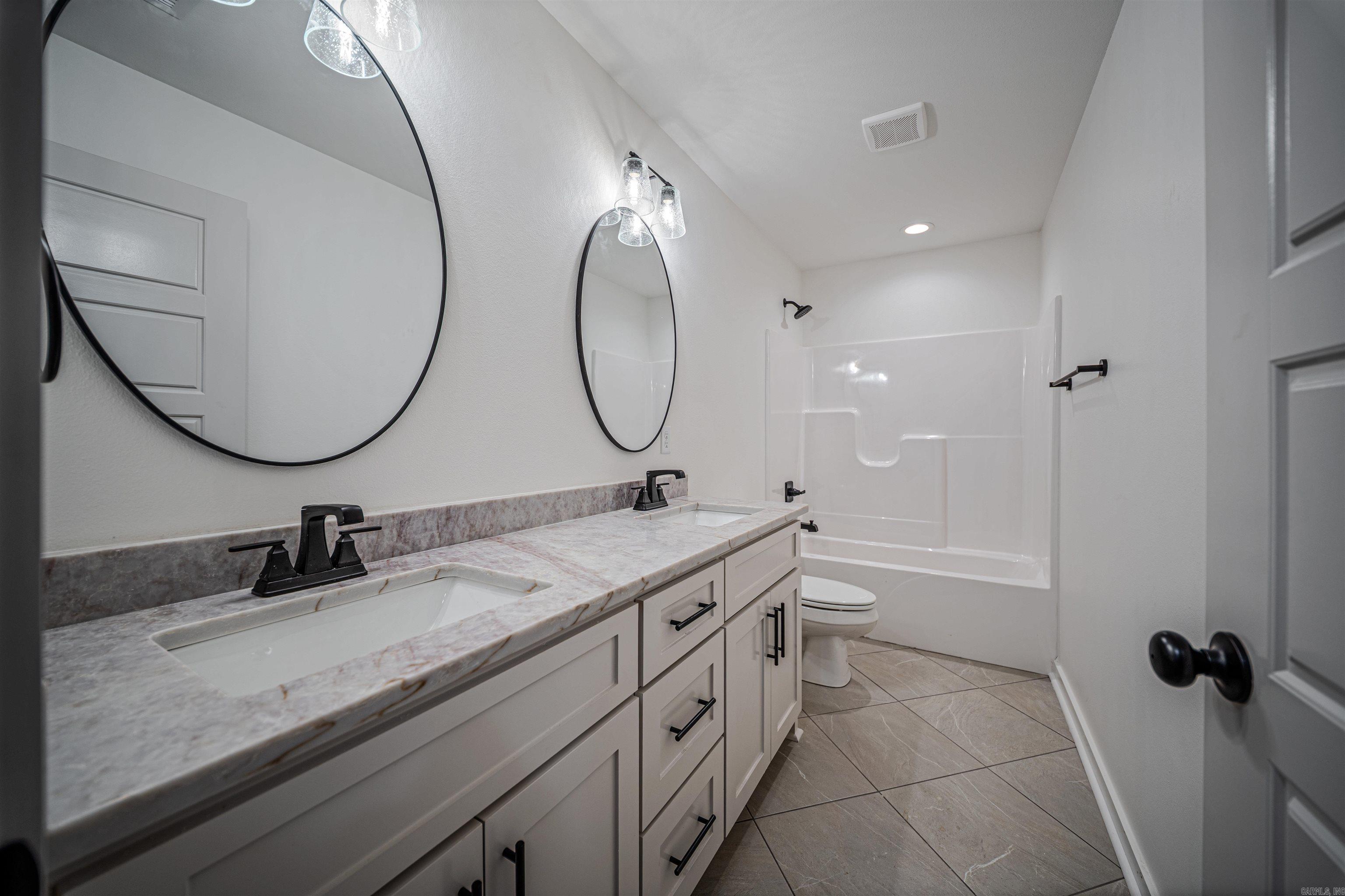 1124 Grand Teton  Benton, AR