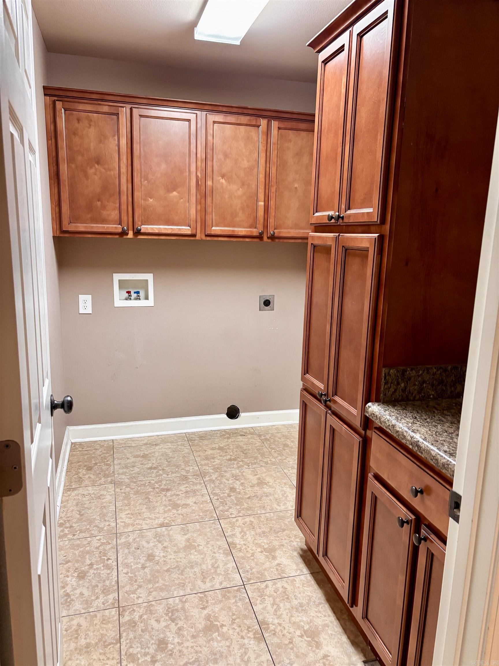 600 Meadow Lynn  Morrilton, AR