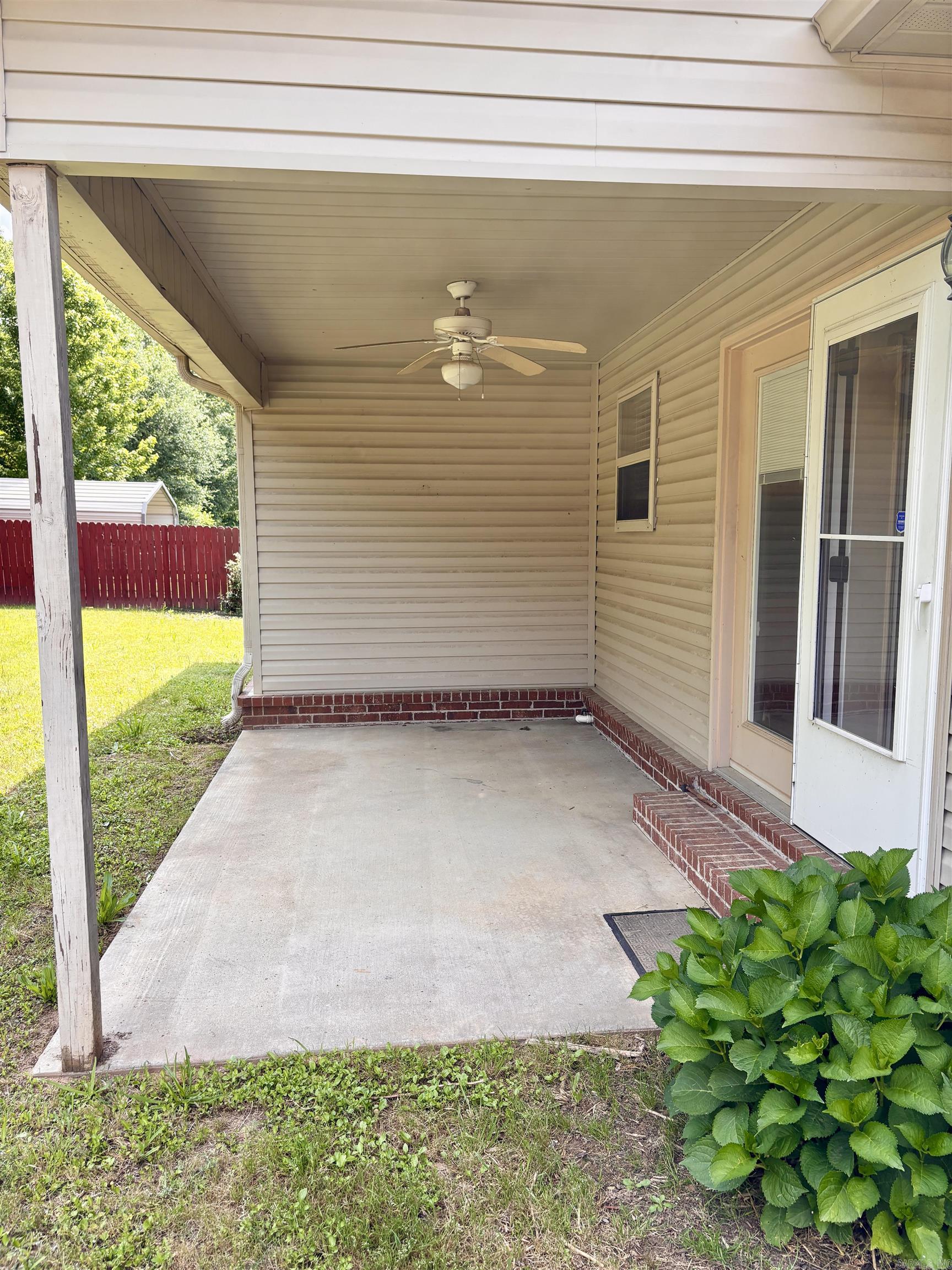 600 Meadow Lynn  Morrilton, AR