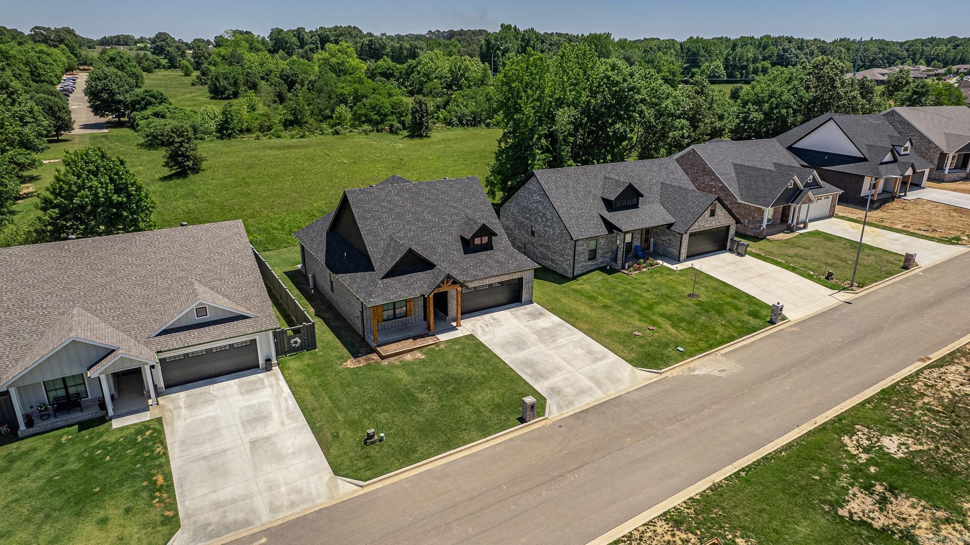 1101 Summit Ridge Trail  Paragould, AR