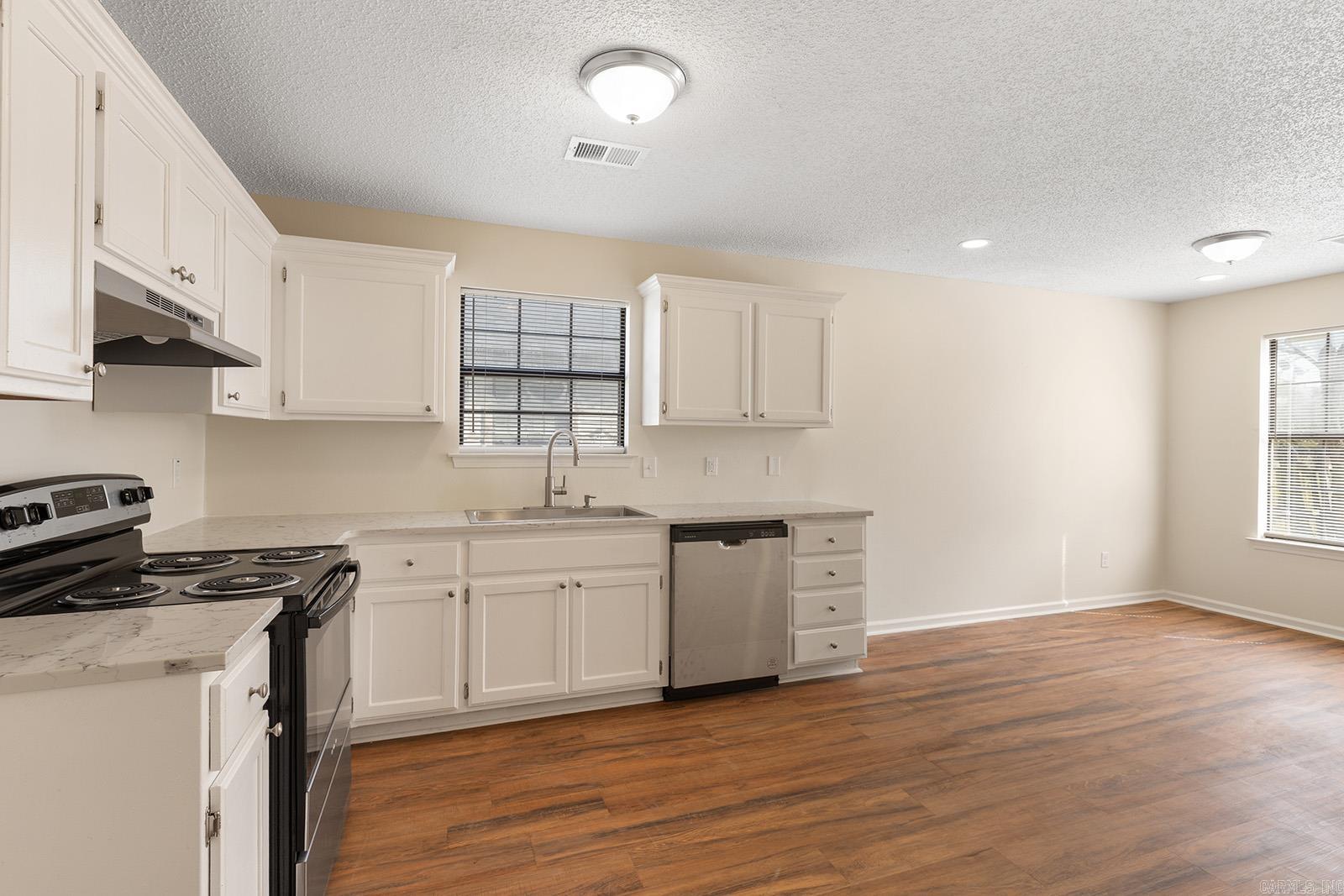 304 SE 2nd  Bryant, AR
