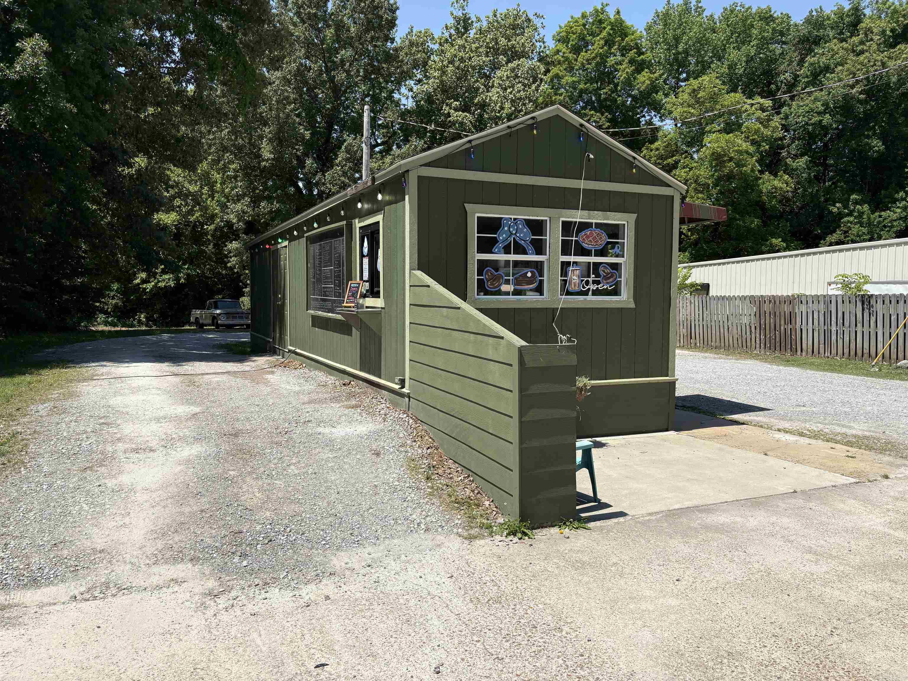 4625 N Washington  Forrest City, AR
